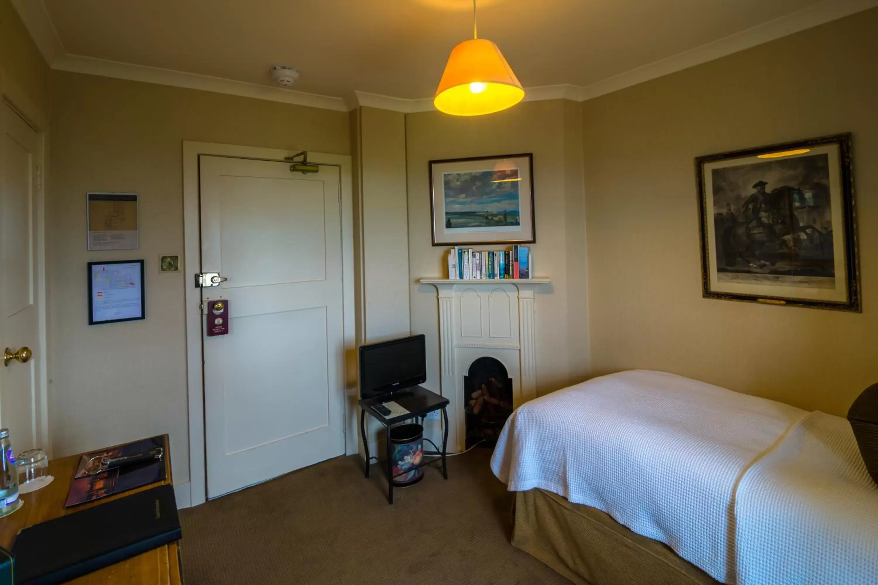 Bedroom in Greywalls Hotel & Chez Roux