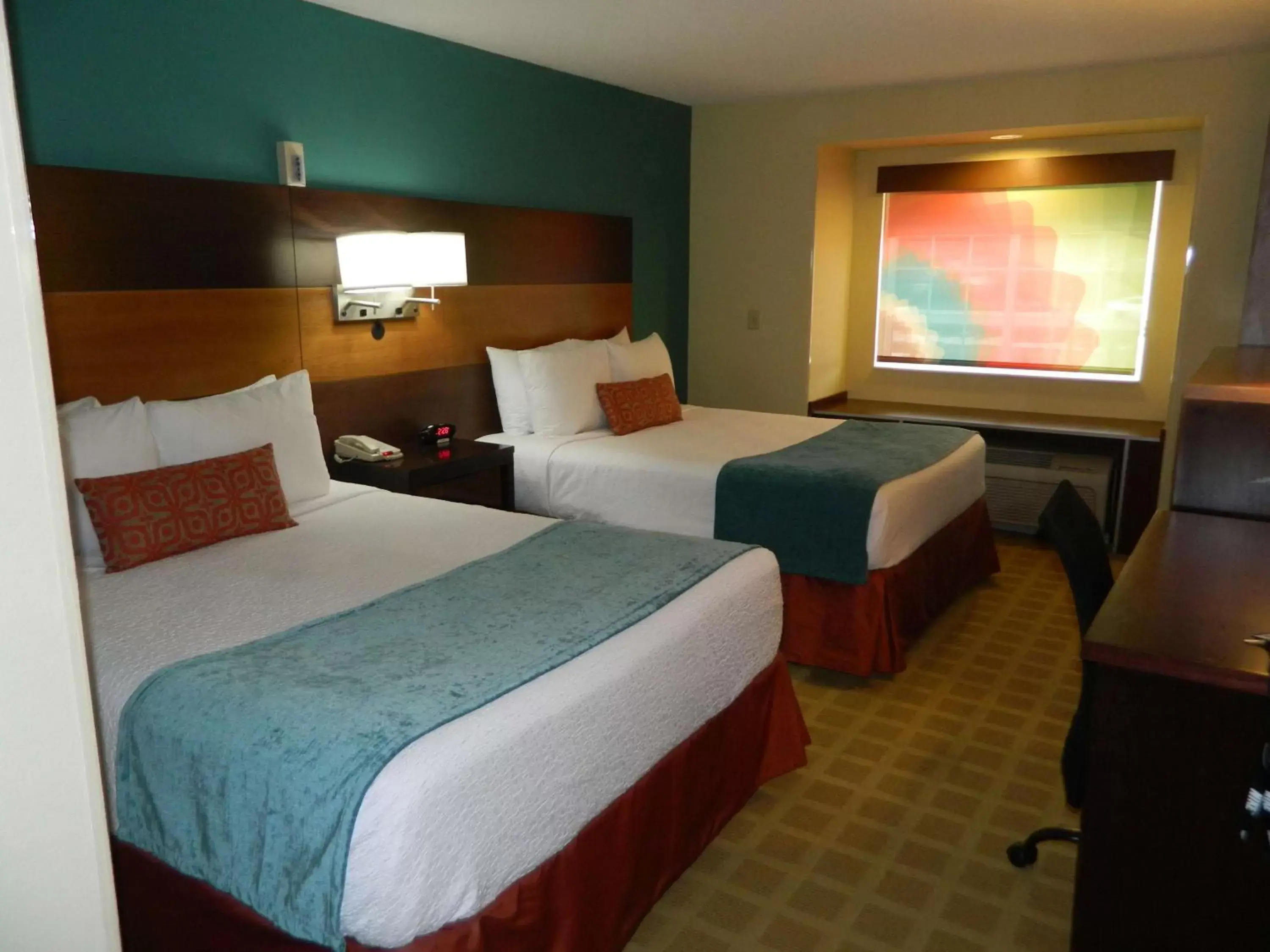 Photo of the whole room, Bed in Best Western Plus Harrisburg Mechanicsburg