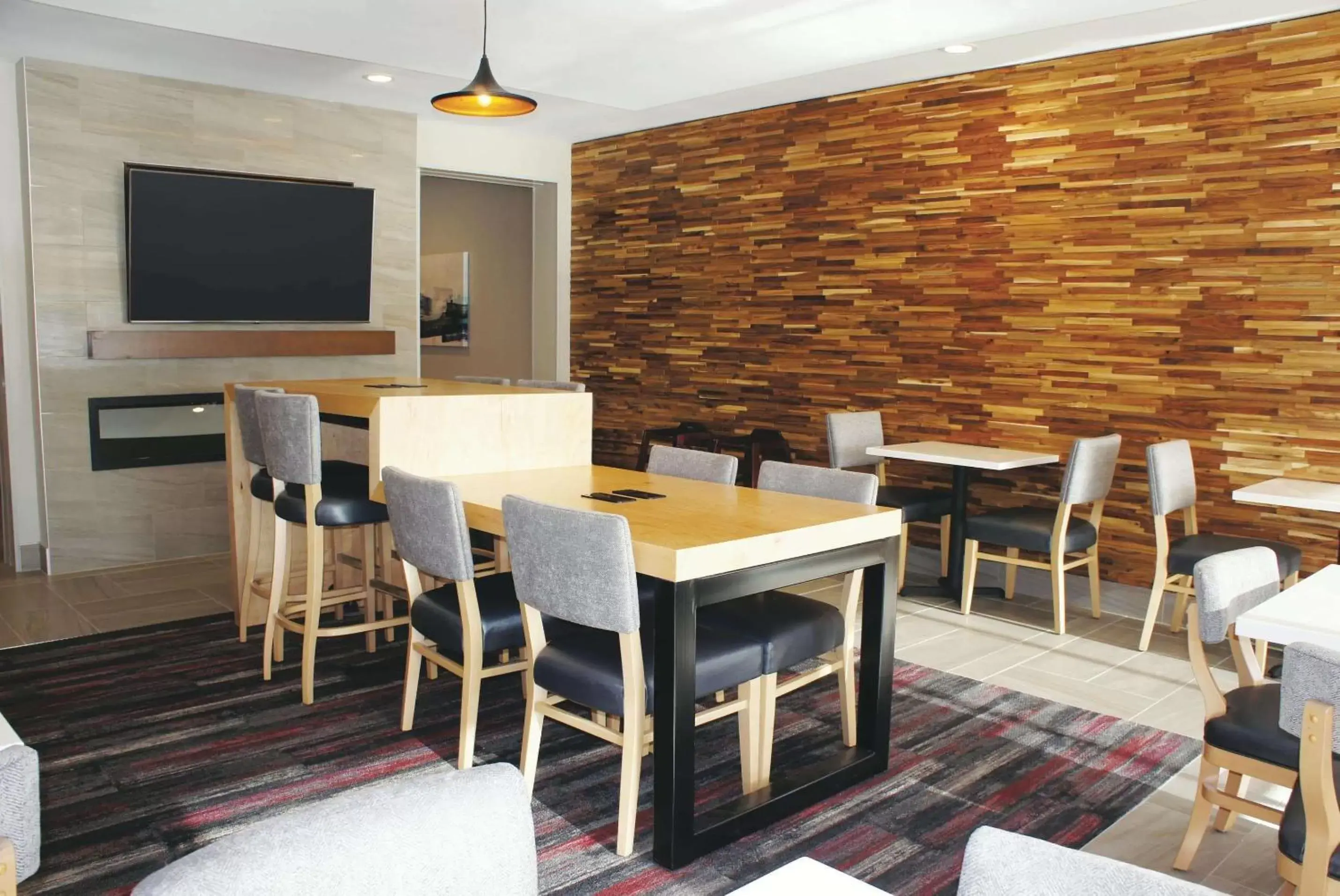 Restaurant/places to eat in La Quinta by Wyndham Madera Restaurant/places to eat in La Quinta by Wyndham Madera