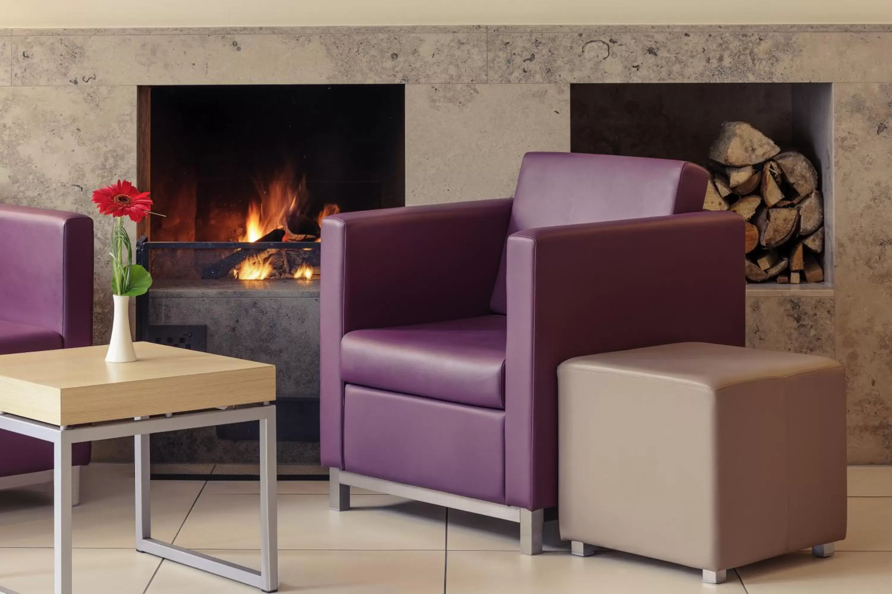 Lobby or reception in Mercure Hotel Frankfurt Eschborn Ost Lobby or reception in Mercure Hotel Frankfurt Eschborn Ost