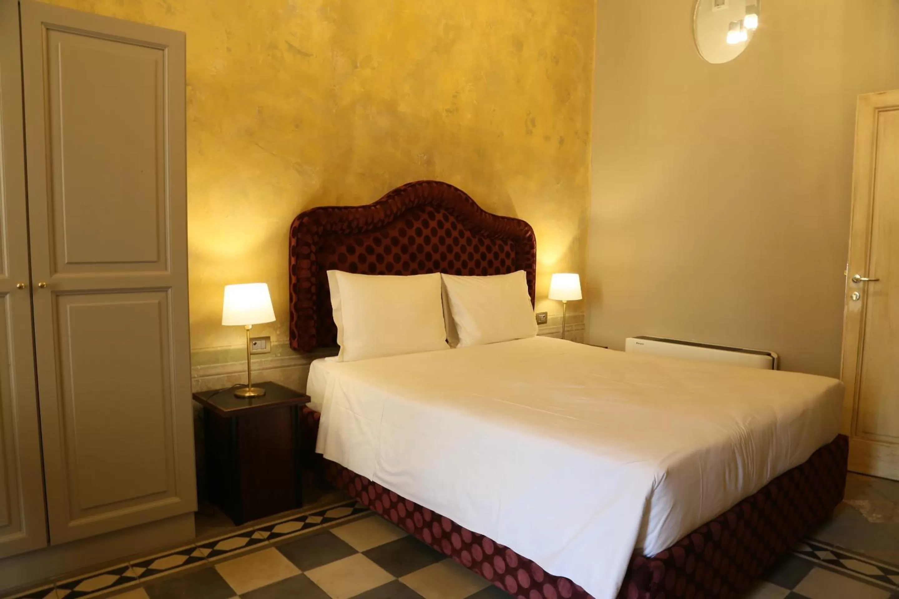 Studio with Balcony in Numa Florence Palazzo San Niccolò