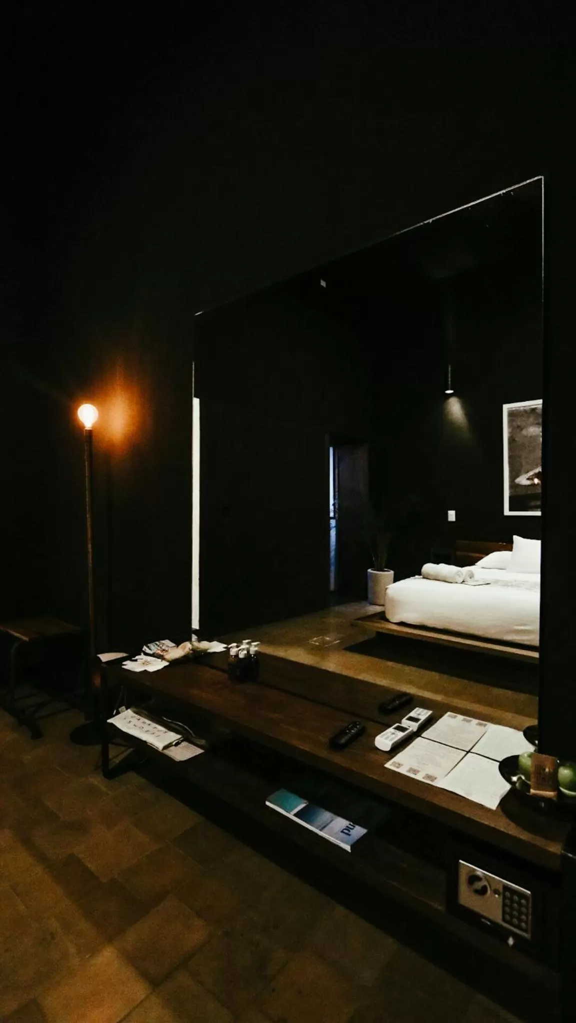 Night, Bed in Hotel Sin Nombre