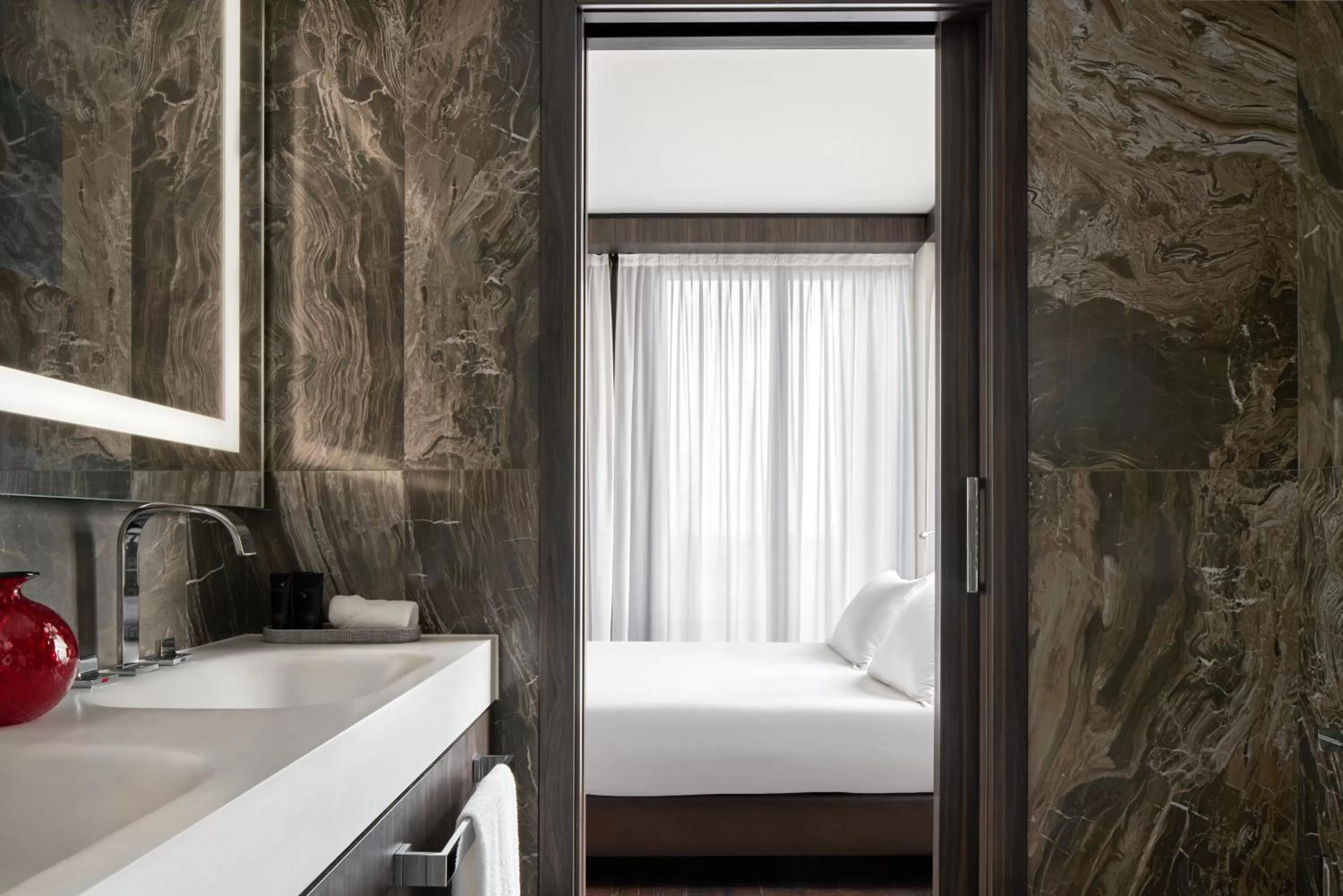 Bathroom, Bed in Hyatt Centric Milan Centrale
