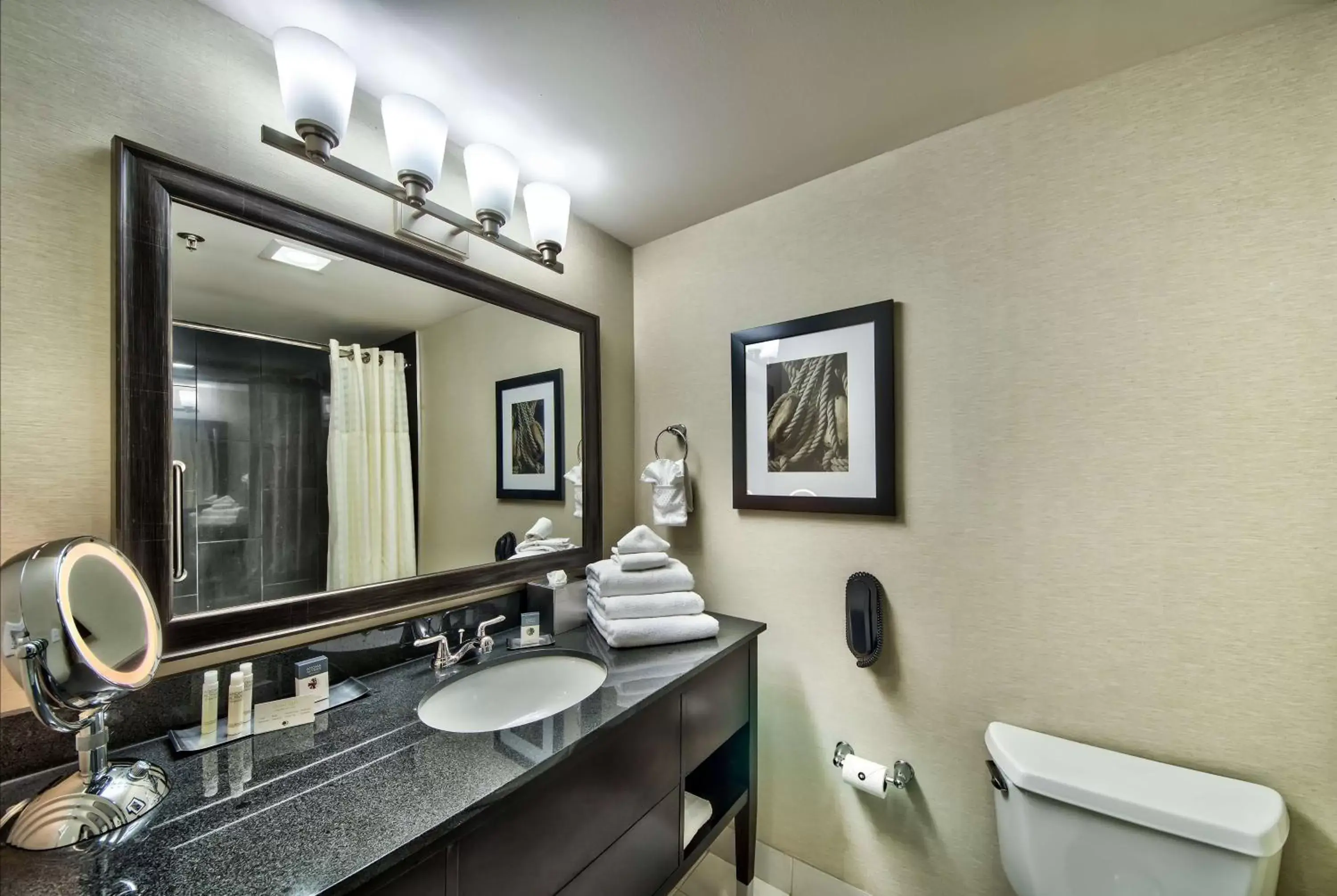 Bathroom in DoubleTree by Hilton Port Huron