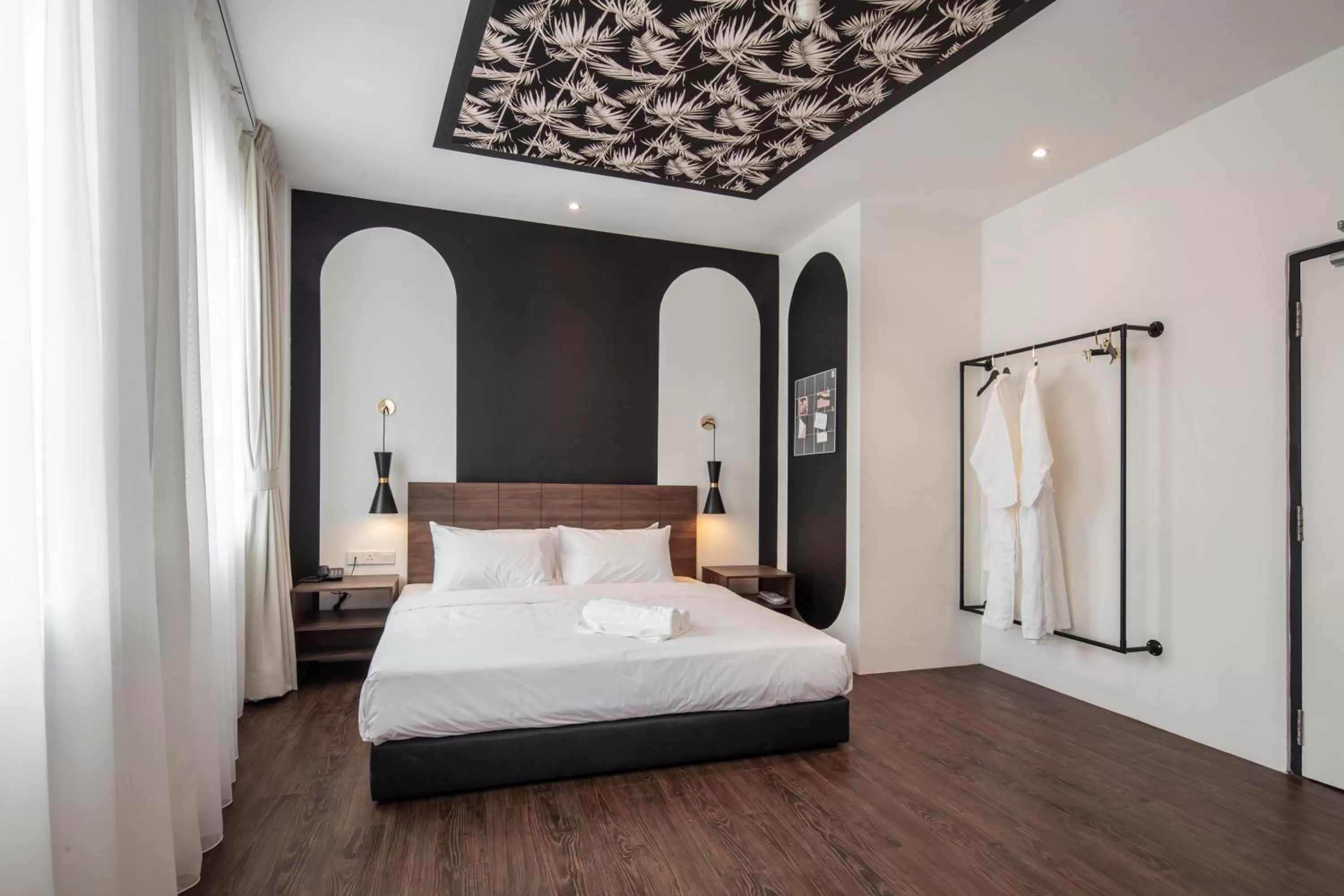 Bed in One Heritage Hotel