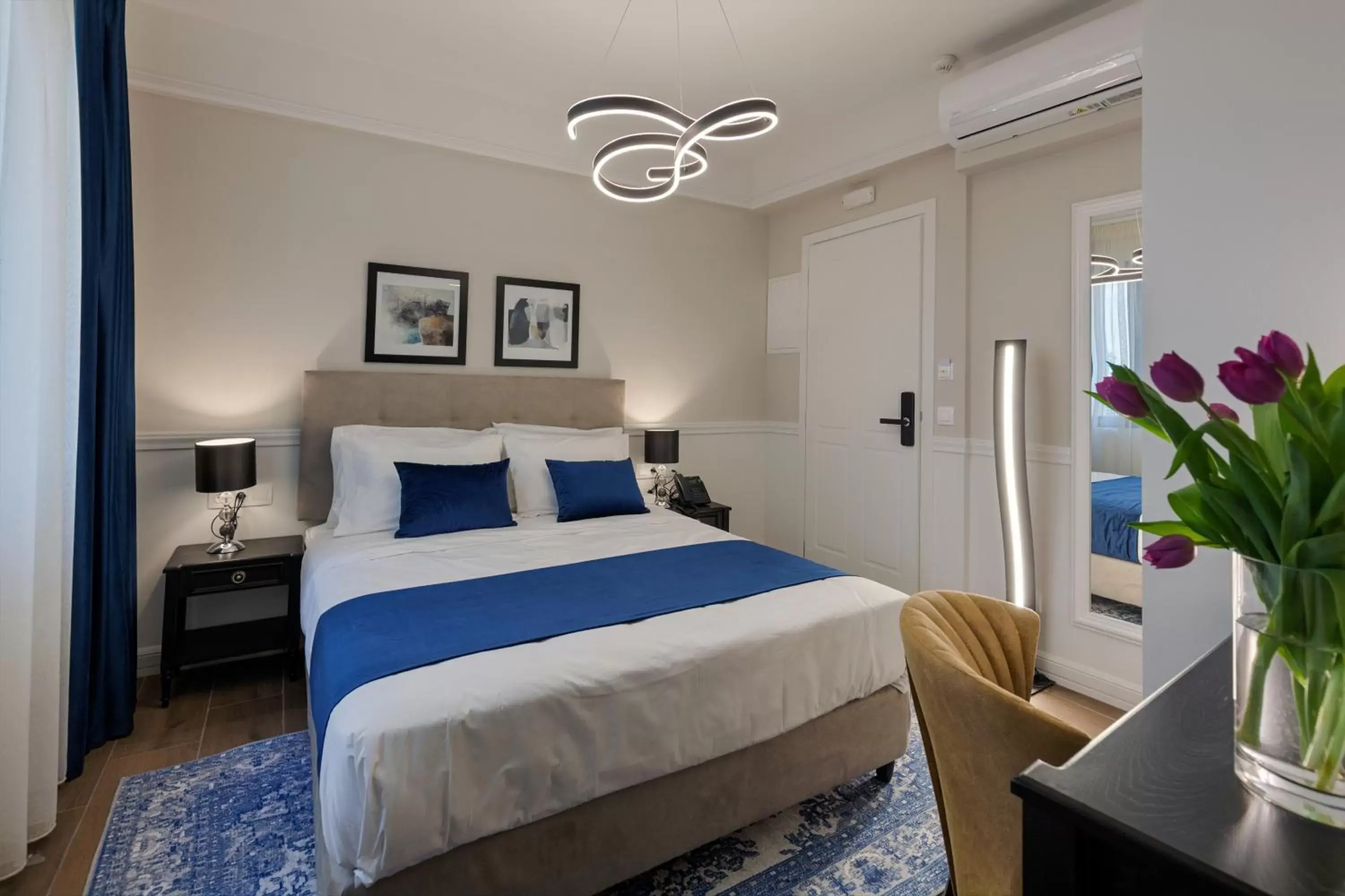Bedroom, Bed in Classic Hotel by Athens Prime Hotels