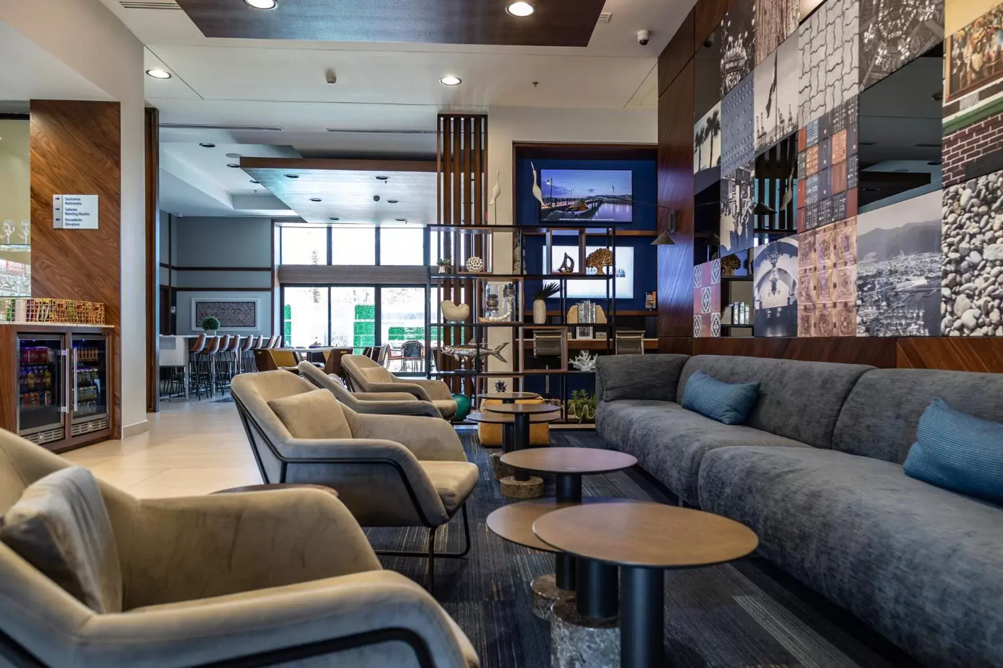 Property building, Lounge/Bar in Holiday Inn Express & Suites - Ensenada Centro, an IHG Hotel