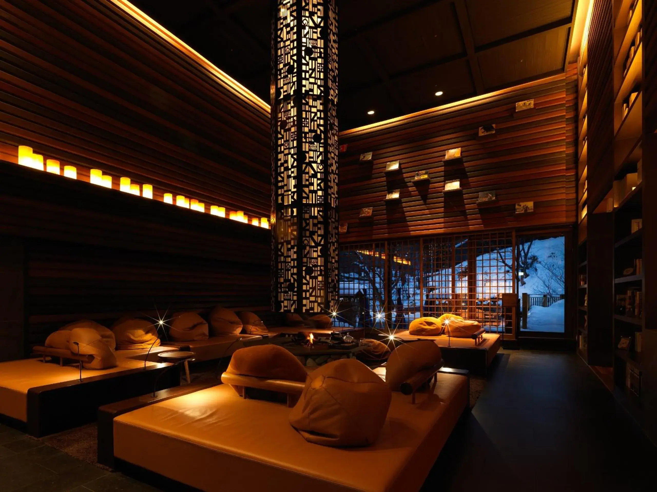 Lounge or bar in Niseko Konbu Onsen Tsuruga Moku-no-sho Lounge or bar in Niseko Konbu Onsen Tsuruga Moku-no-sho