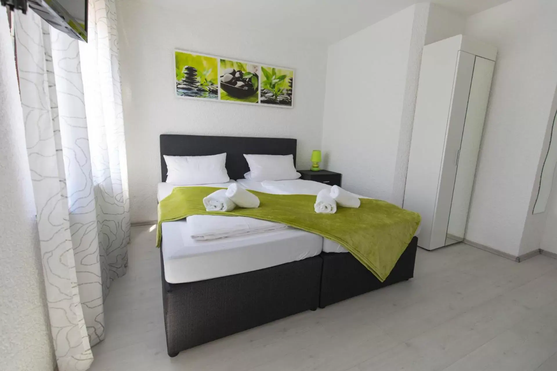 Double Room in Hotel Berlin Double Room in Hotel Berlin