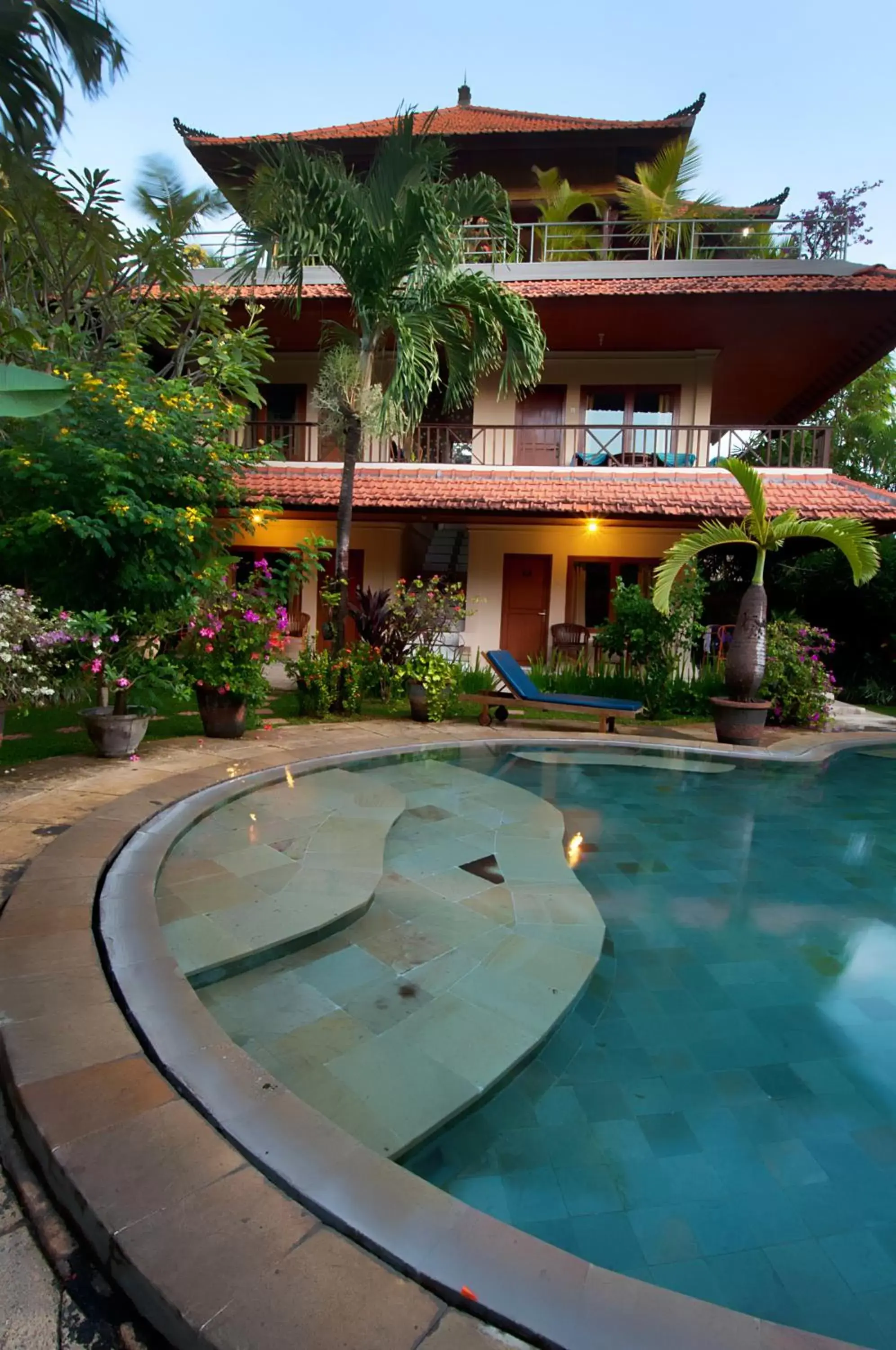 Swimming Pool in Kusnadi Hotel