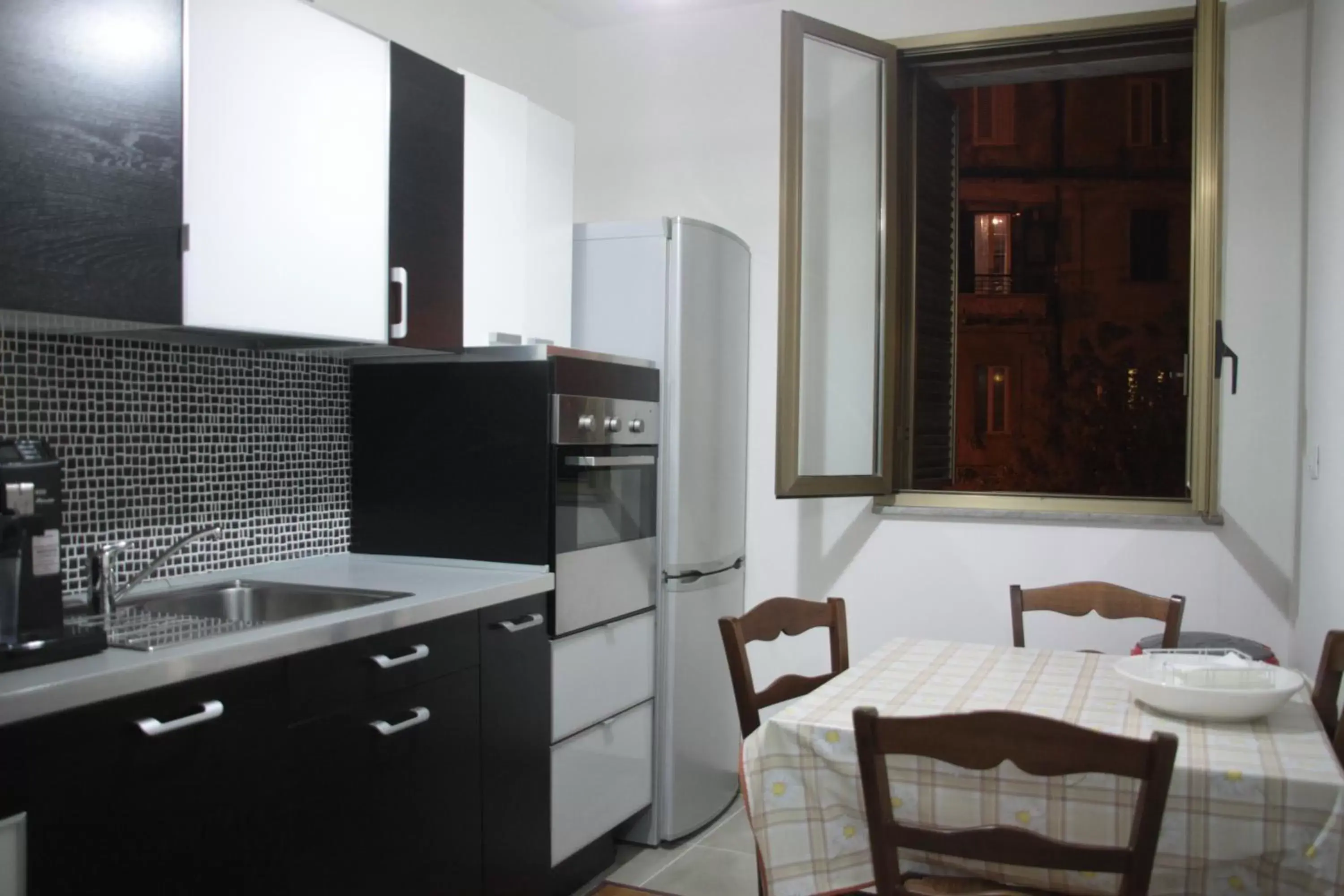 Kitchen or kitchenette, Kitchen/Kitchenette in B&B Cosenza