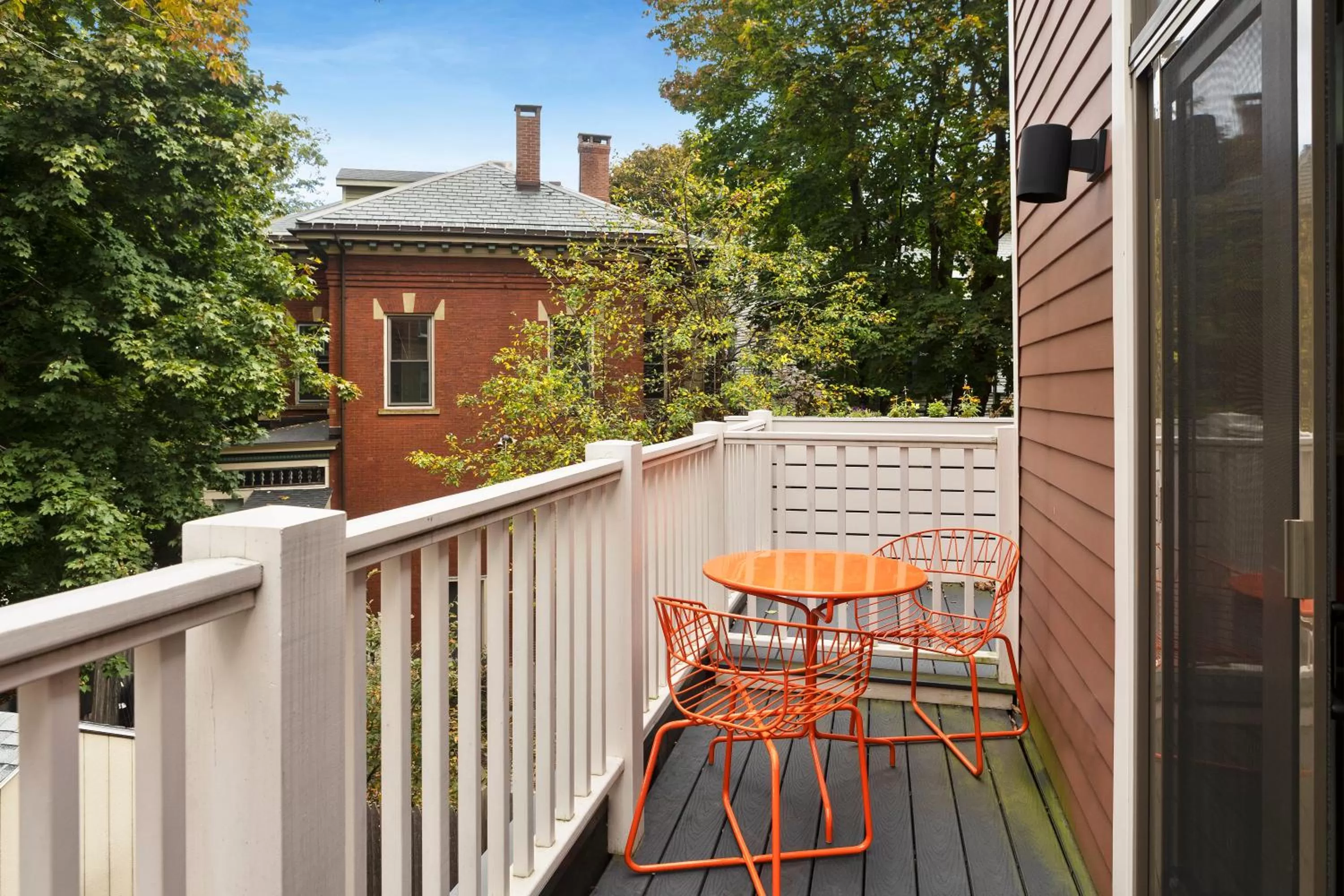Balcony/Terrace in The Francis Hotel