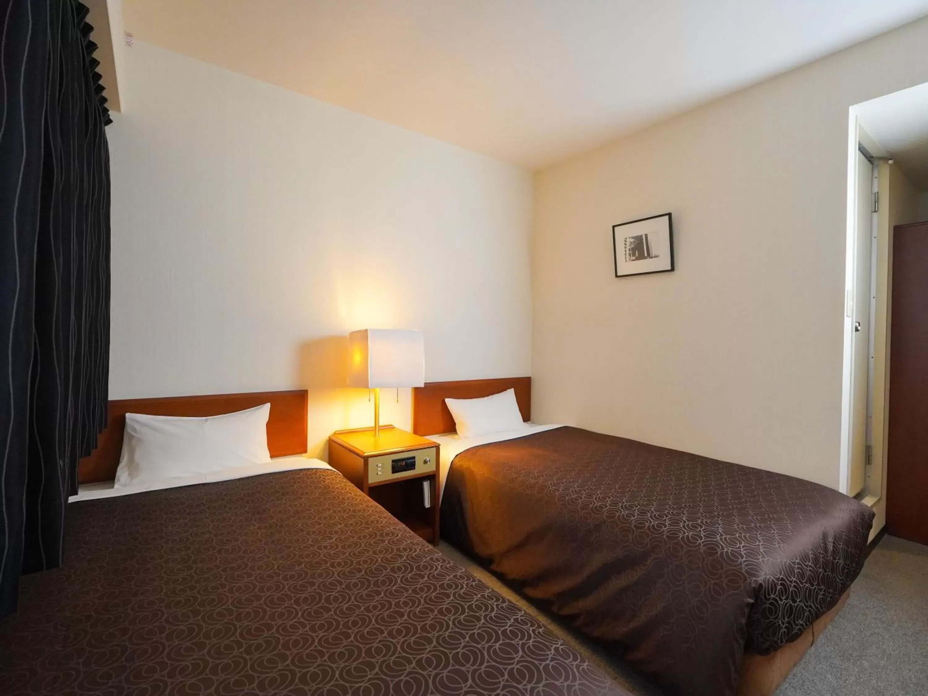 Twin Room - Non-Smoking in THE KNOT FUKUOKA Tenjin Twin Room - Non-Smoking in THE KNOT FUKUOKA Tenjin