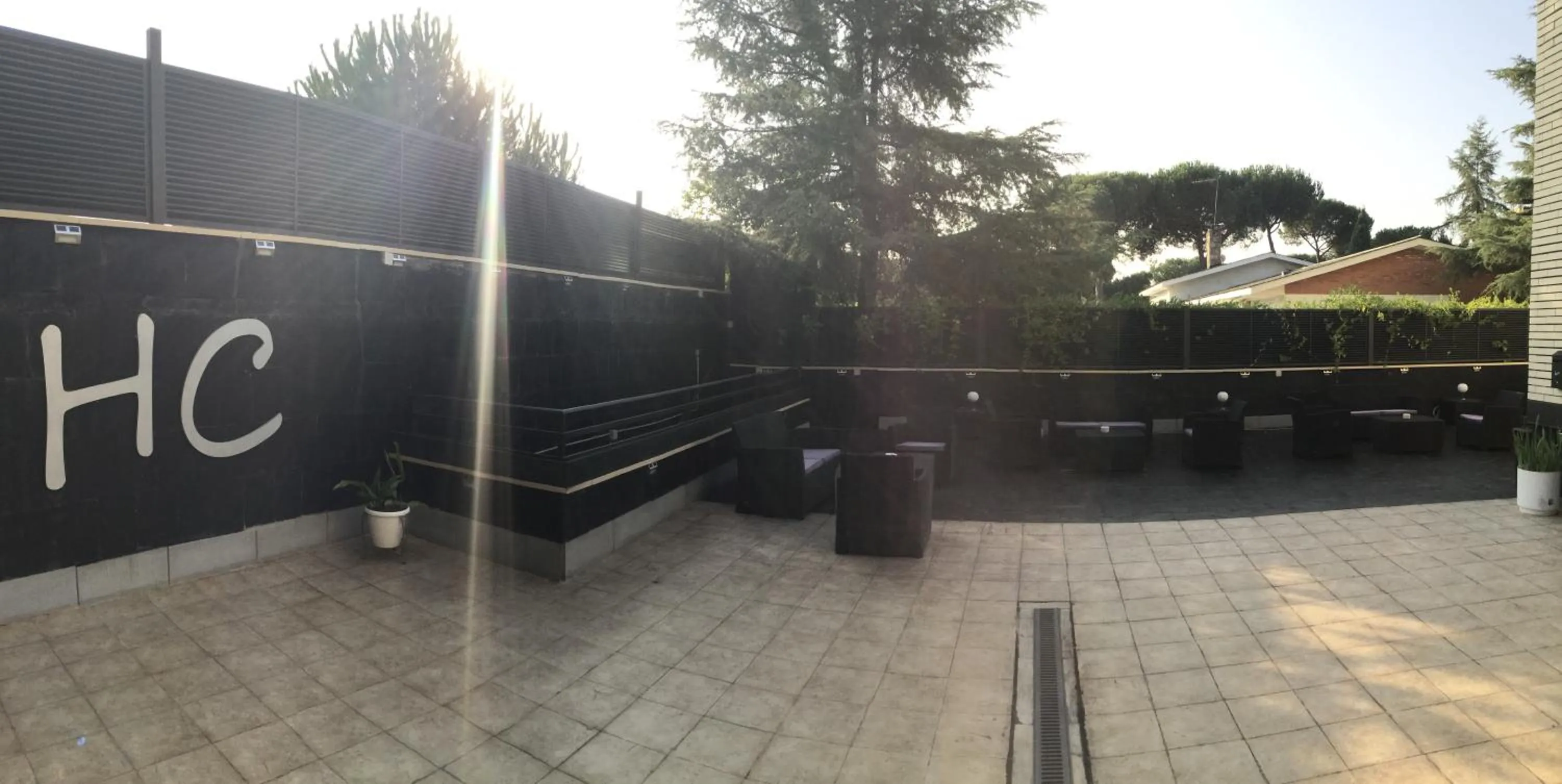 Property logo or sign in H La Cabaña