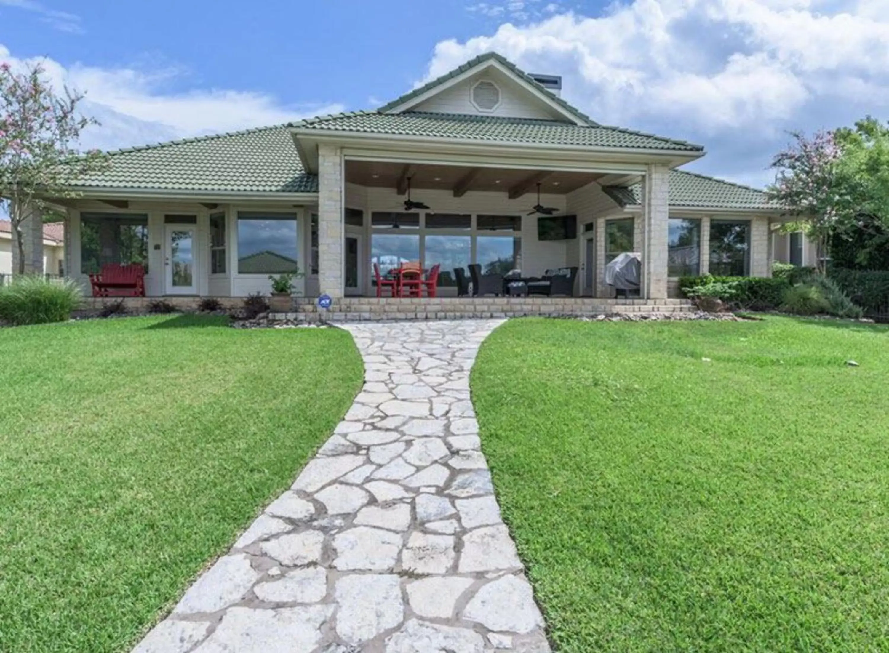 Patio, Property Building in Horseshoe Bay Resort