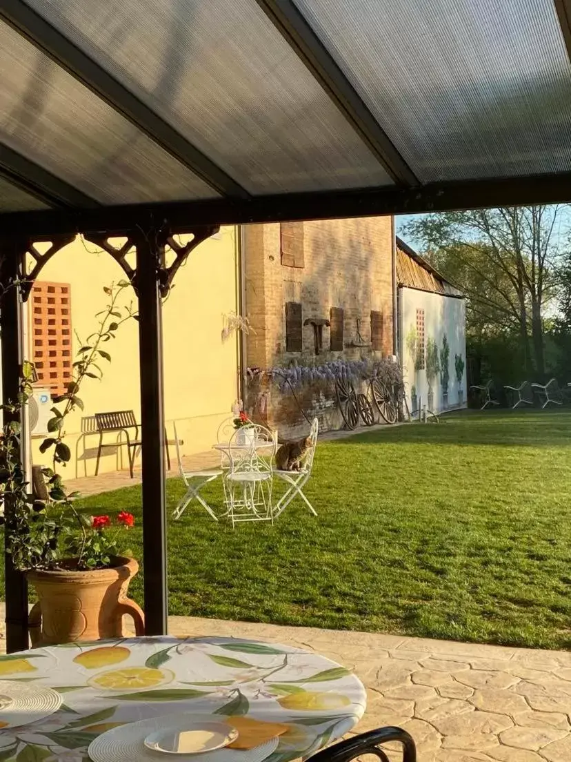 Garden, Restaurant/Places to Eat in La Casa di Valeria - Modena