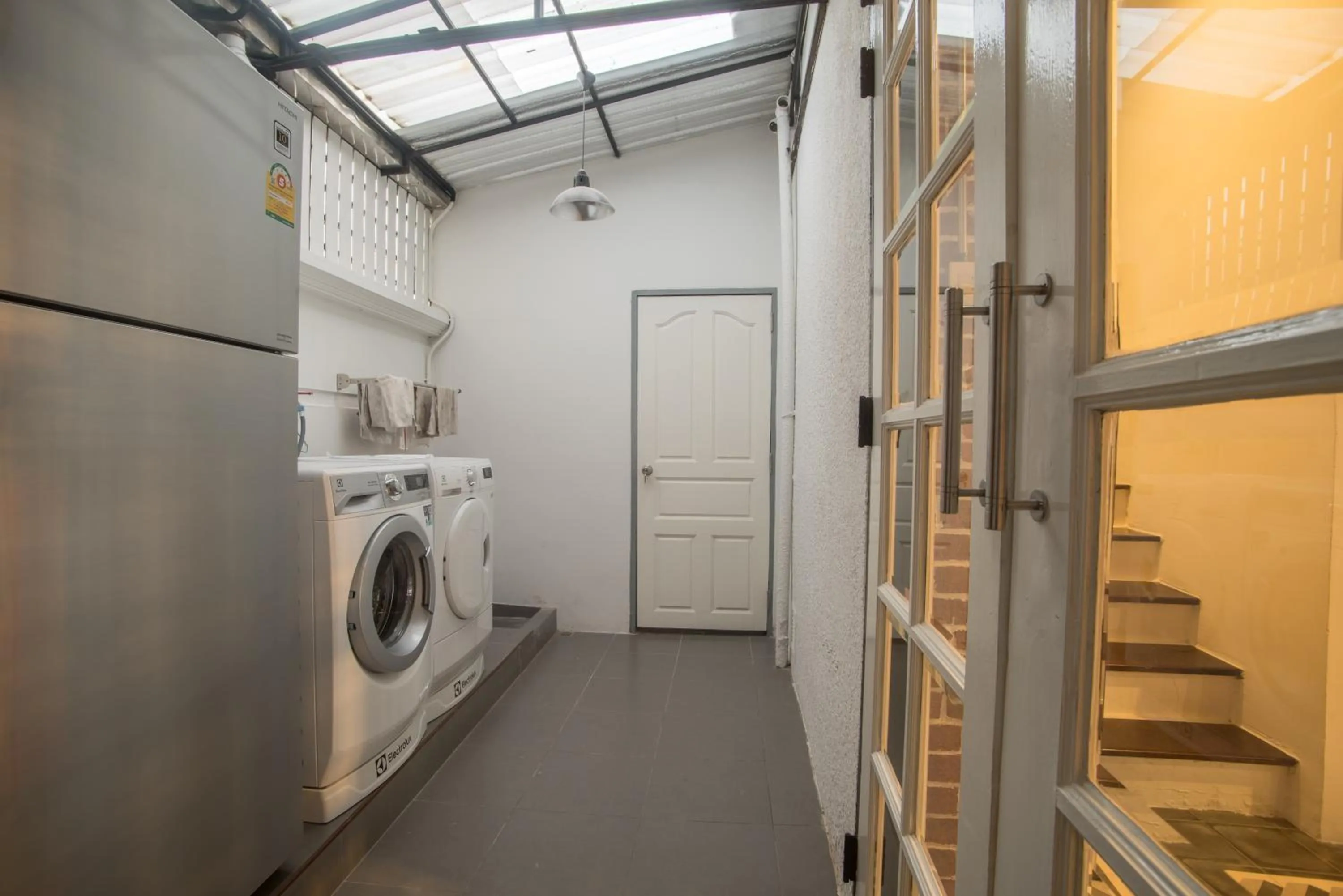 Area and facilities in X9Hostel