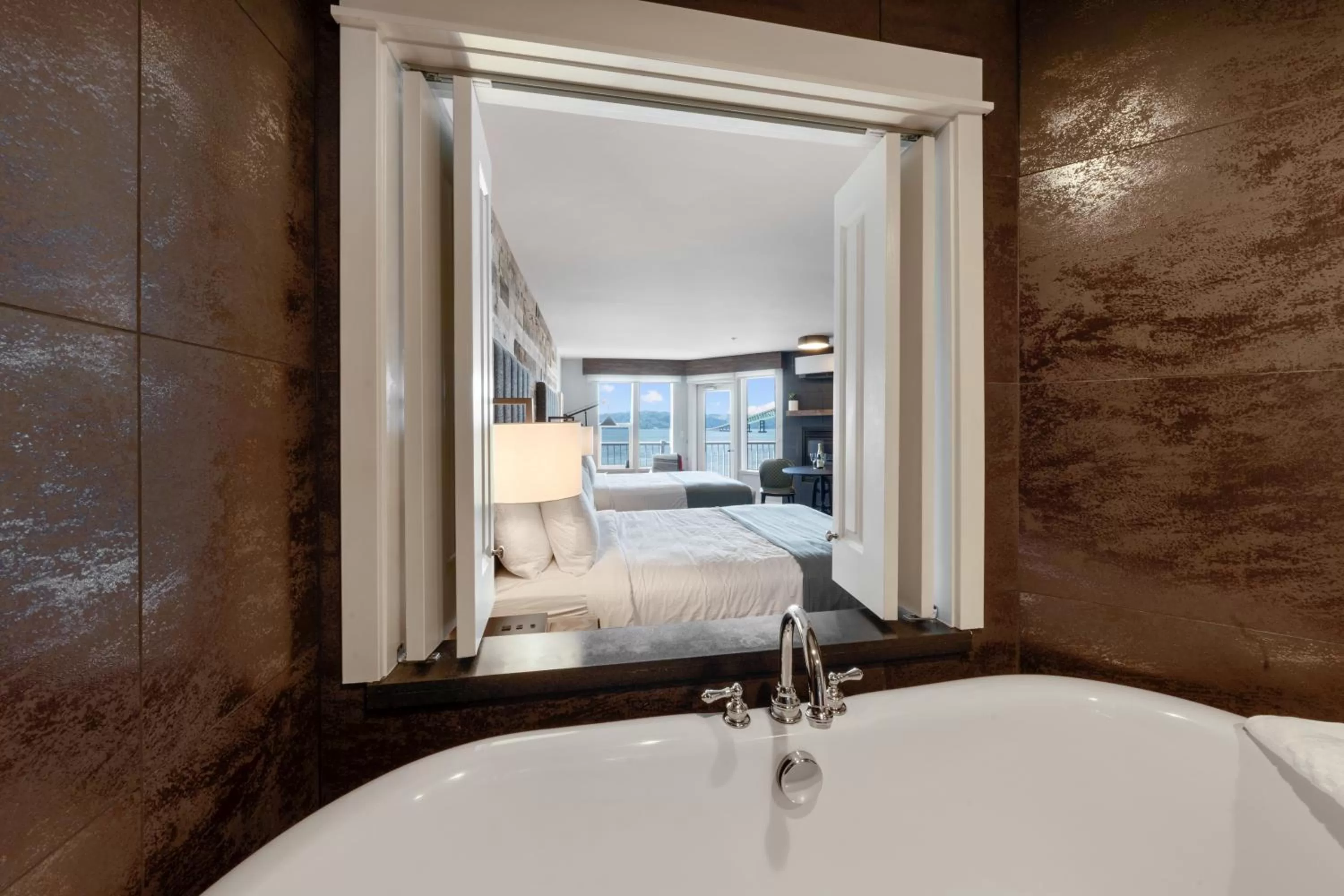 Bathroom, Bed in Cannery Pier Hotel & Spa