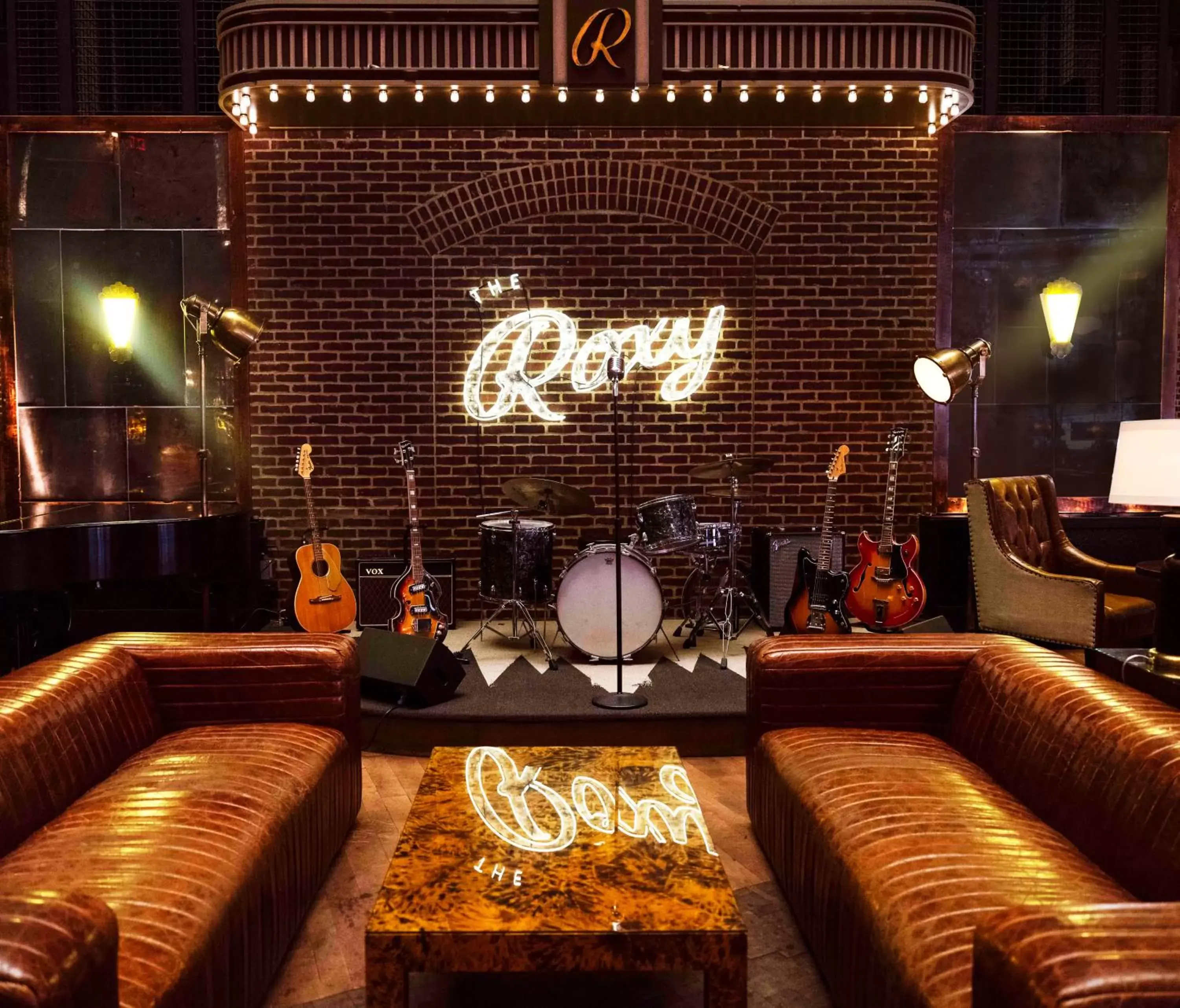 Lounge or bar, Seating Area in Roxy Hotel New York