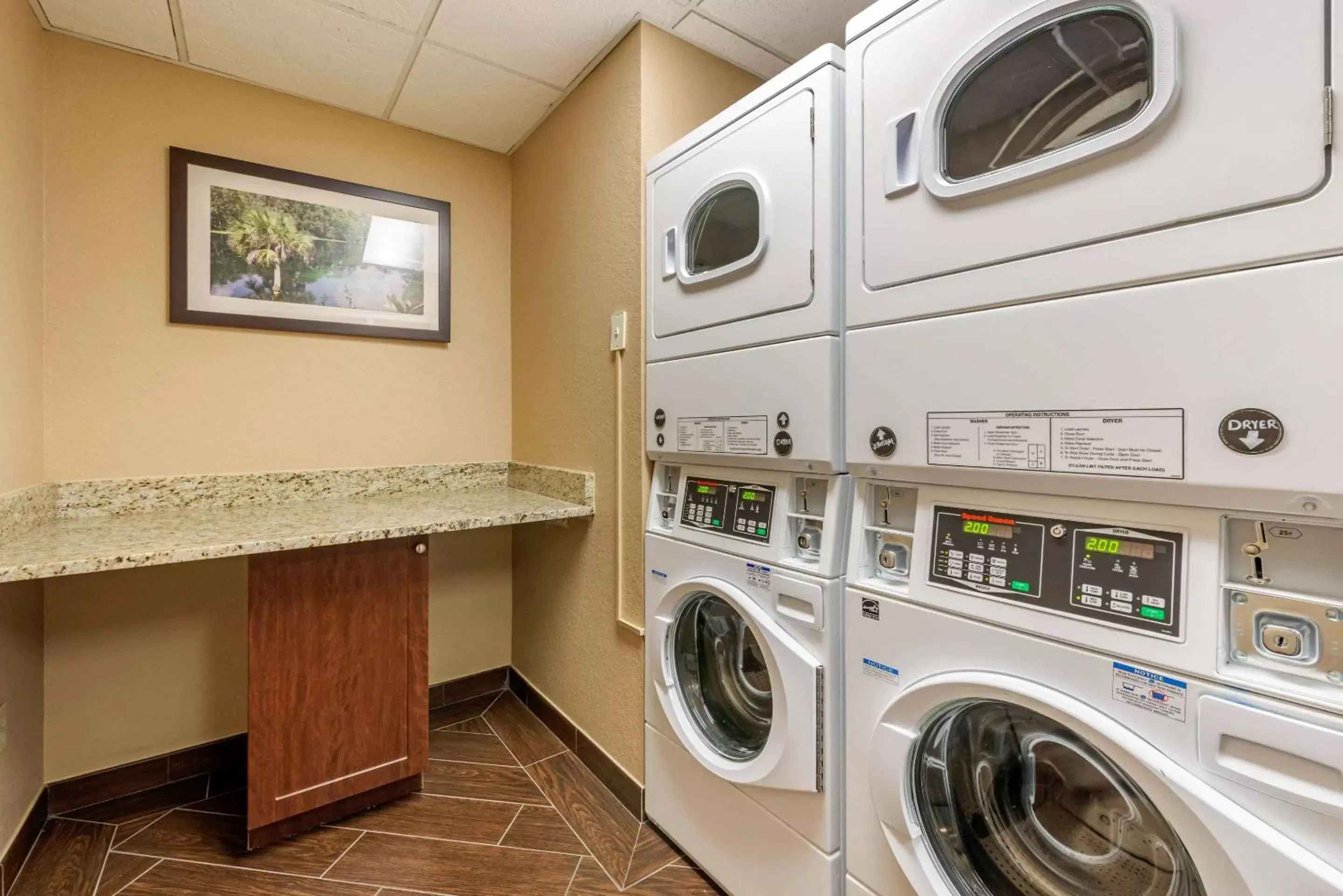 Other, Kitchen/Kitchenette in Comfort Suites The Villages