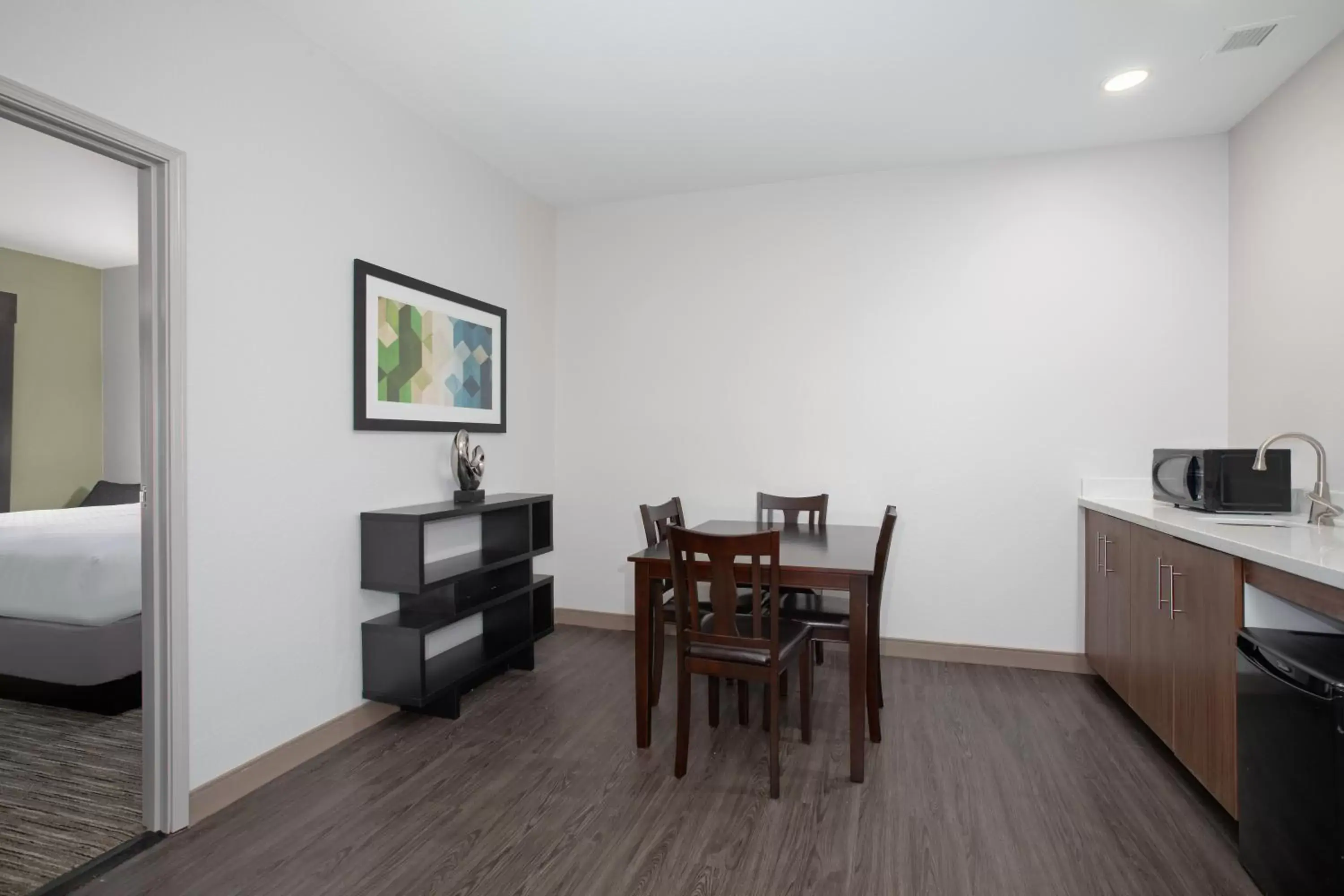 Dining Area in Holiday Inn Express Hotel & Suites Longmont, an IHG Hotel