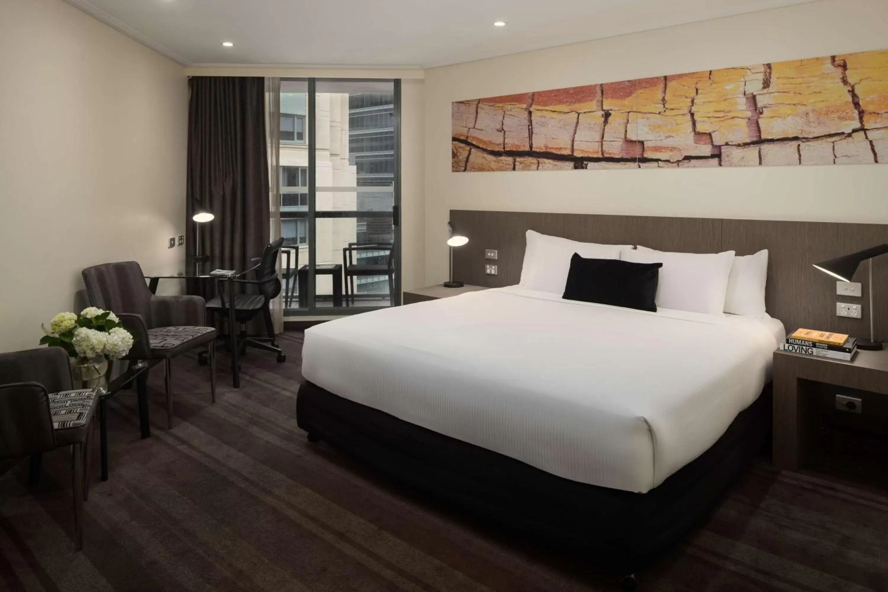 Bedroom, Bed in Rydges World Square