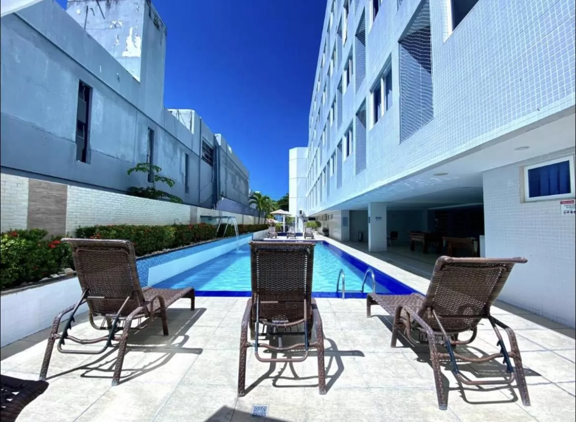 Pool view, Swimming Pool in Flat beira mar Tambaú
