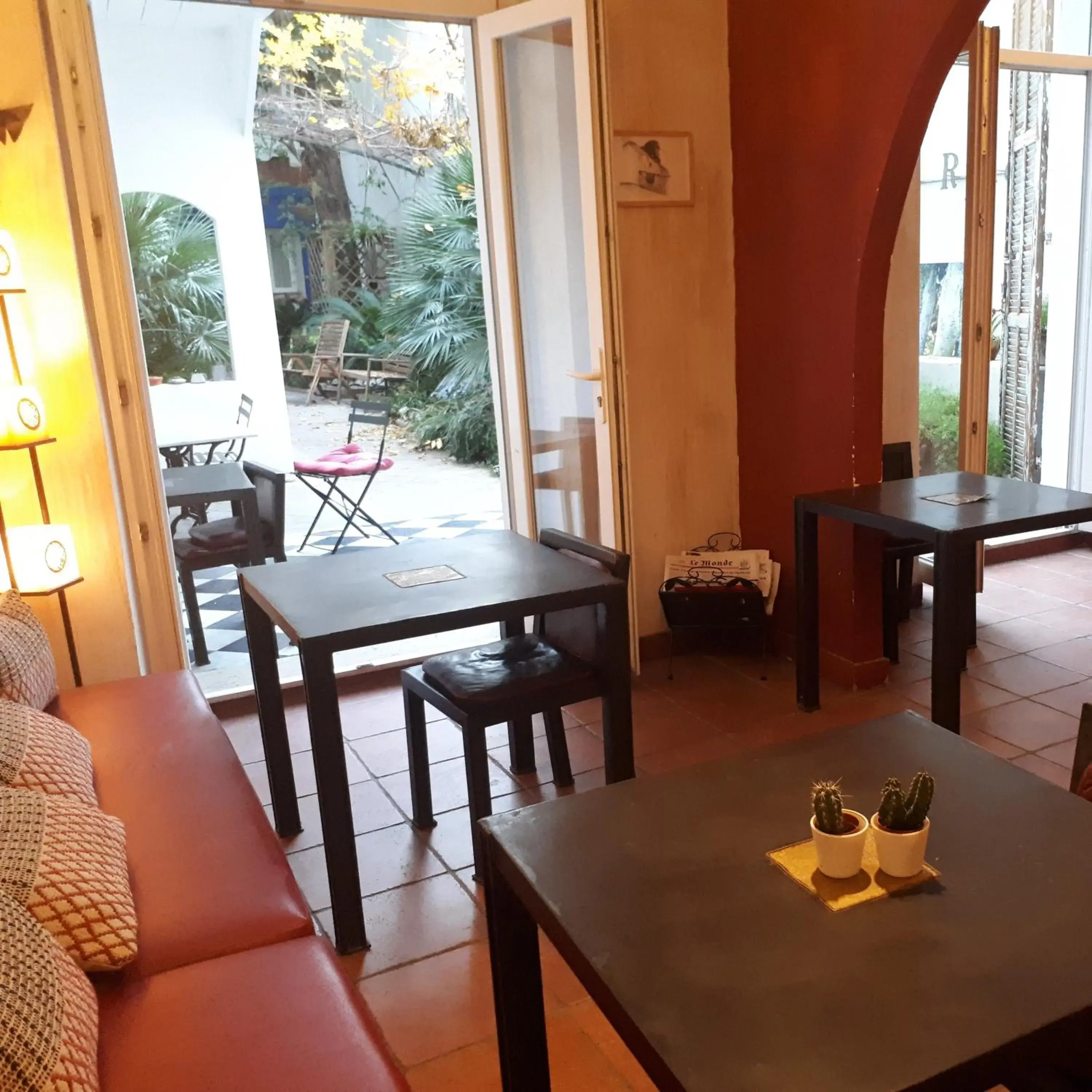 Patio, Dining Area in Le Ryad Boutique Hotel