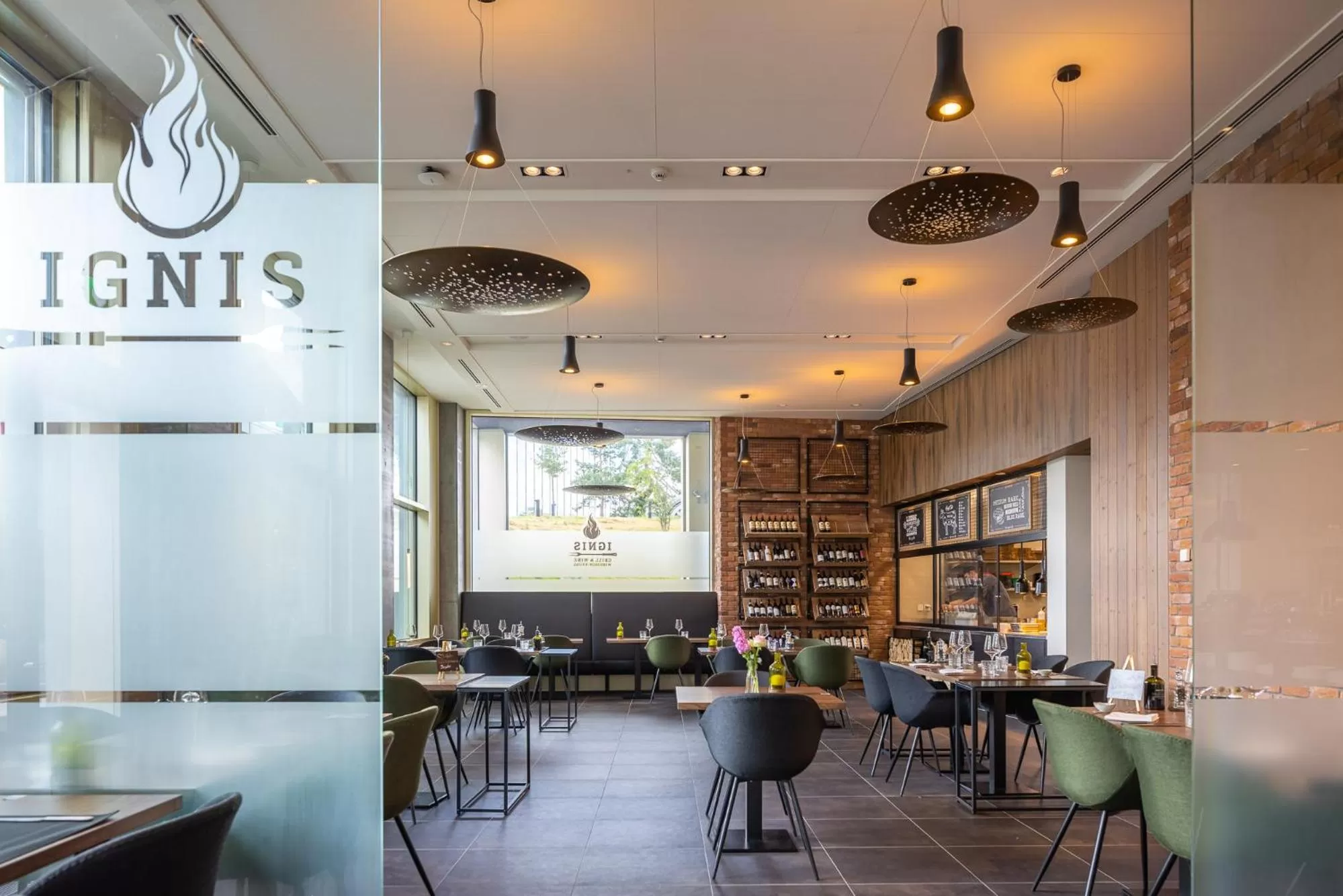 Restaurant/places to eat in Centurion Swiss Quality Towerhotel Windisch