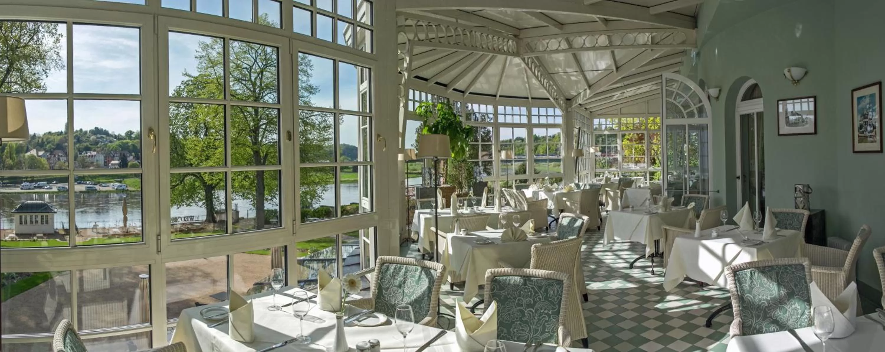 Restaurant/places to eat in Dorint Parkhotel Meißen