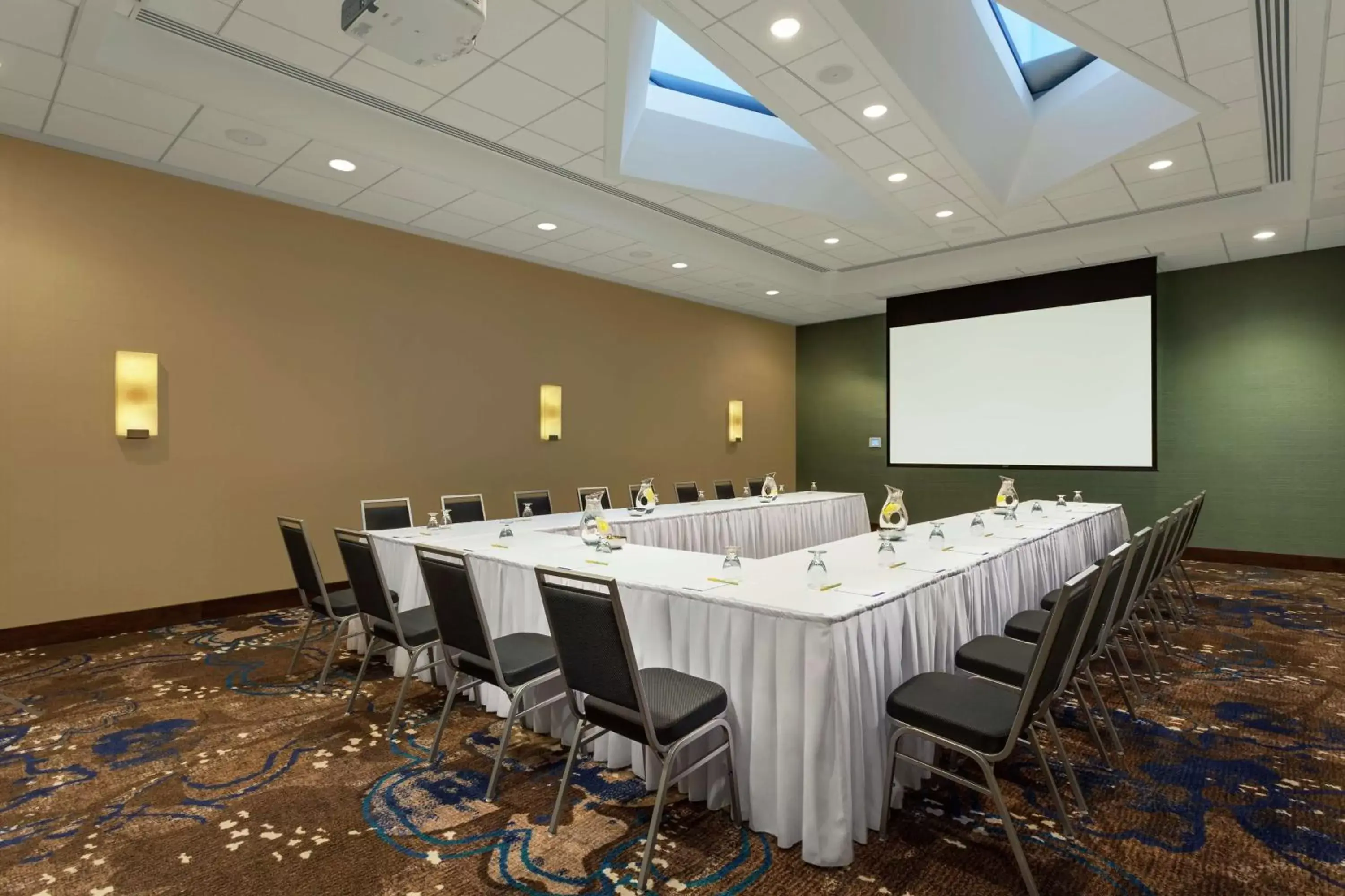 Meeting/conference room in Hilton Garden Inn Washington DC/Georgetown Area