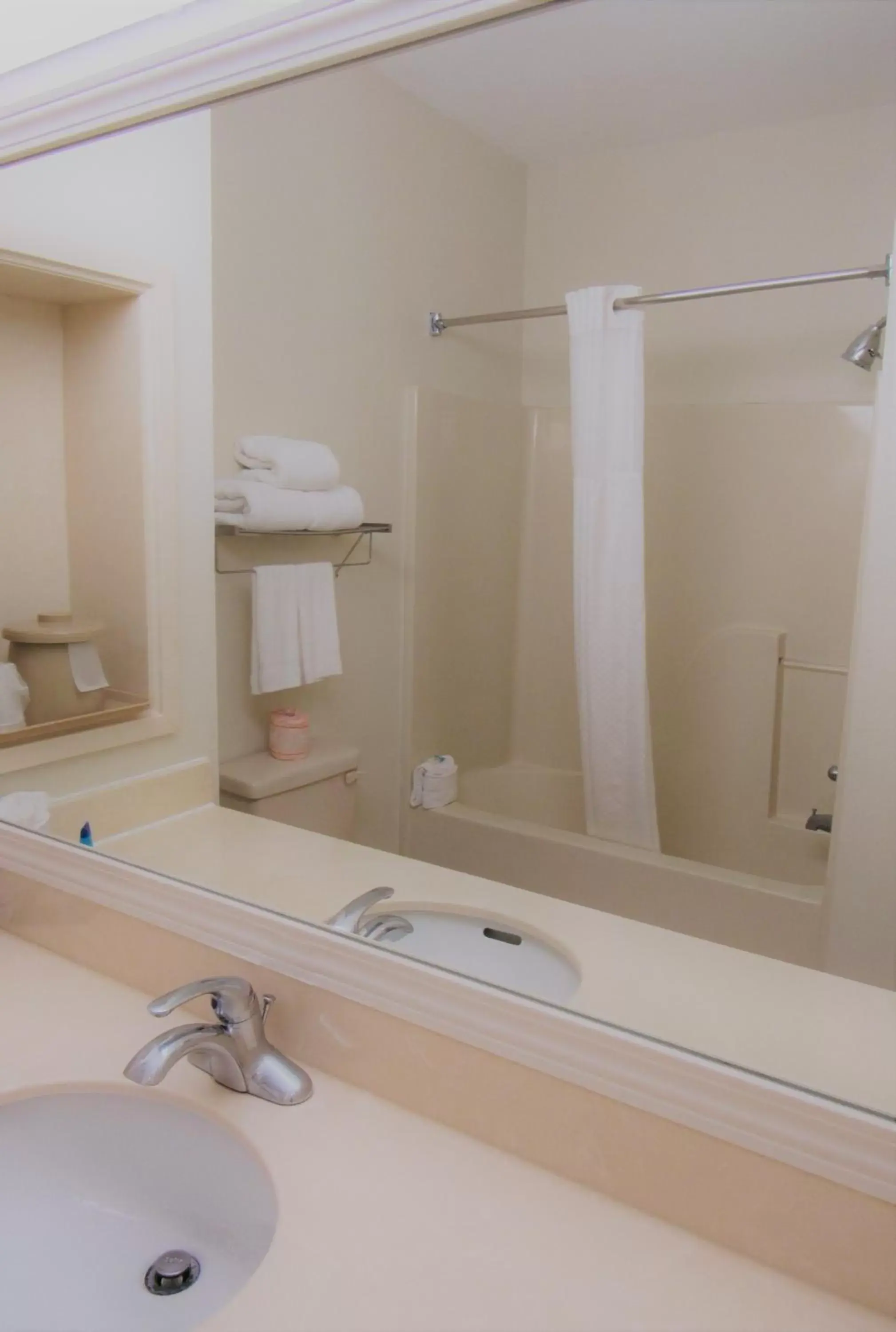 Bathroom in Stay Inn & Suites Montgomery