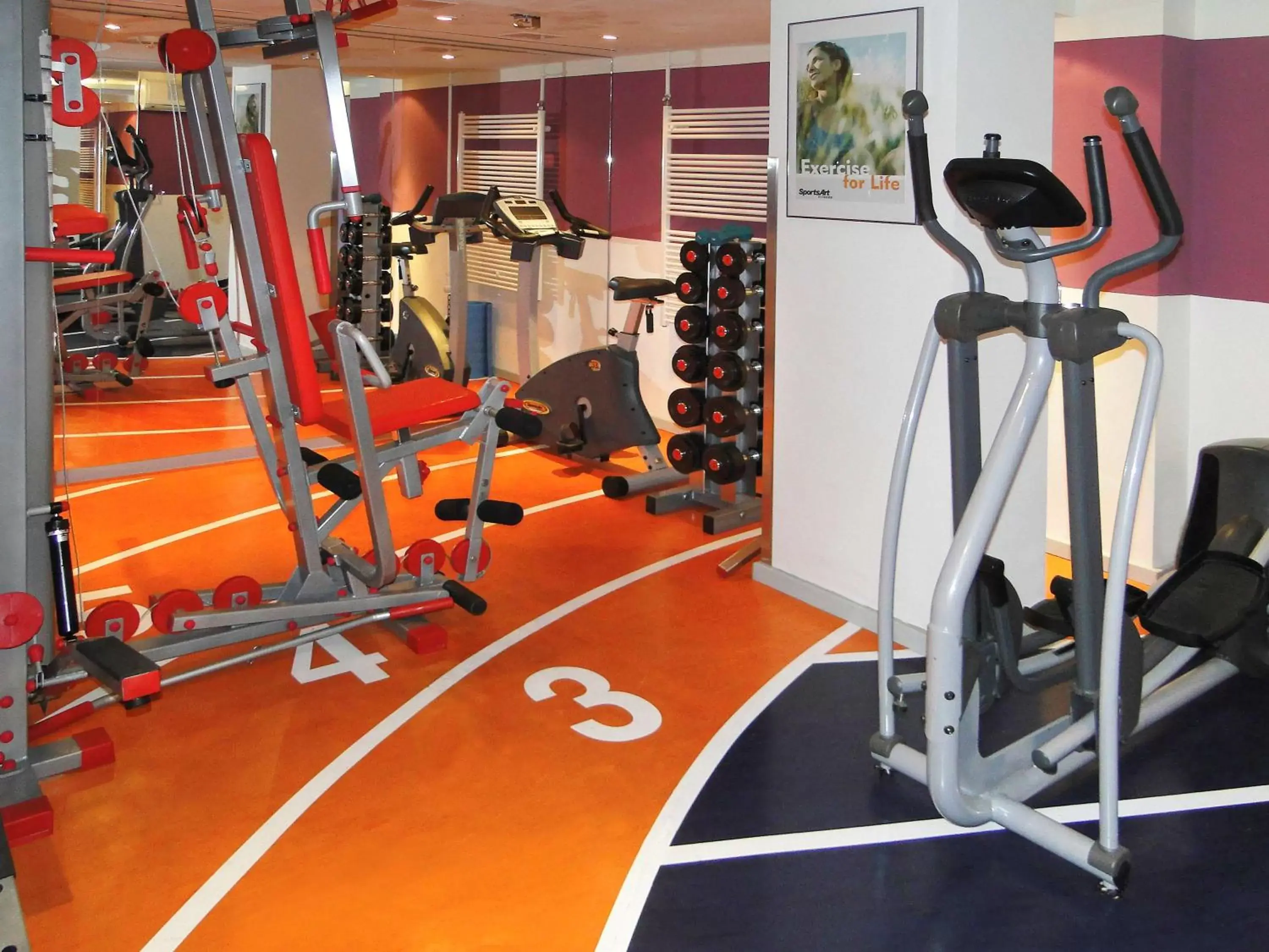 Fitness centre/facilities, Fitness Center/Facilities in Novotel Budapest Danube