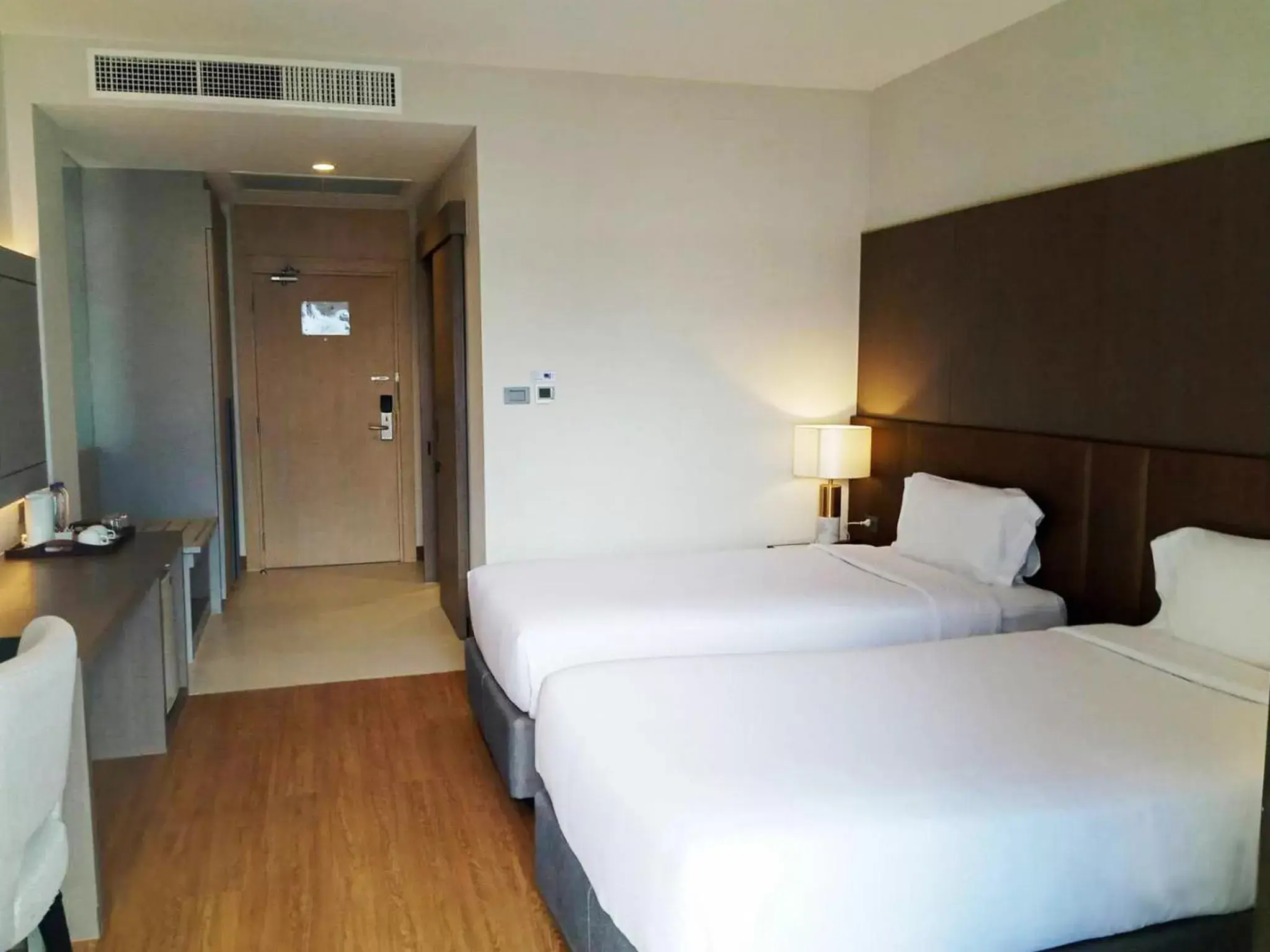 Bed in Fortune River View Hotel Nakhon Phanom