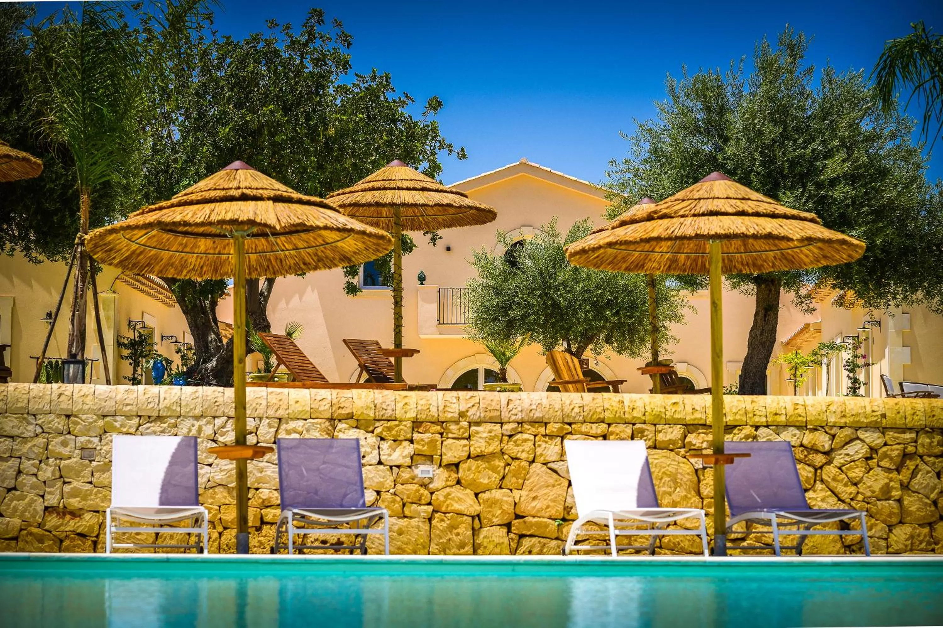 Facade/entrance in Baglio Genovesi