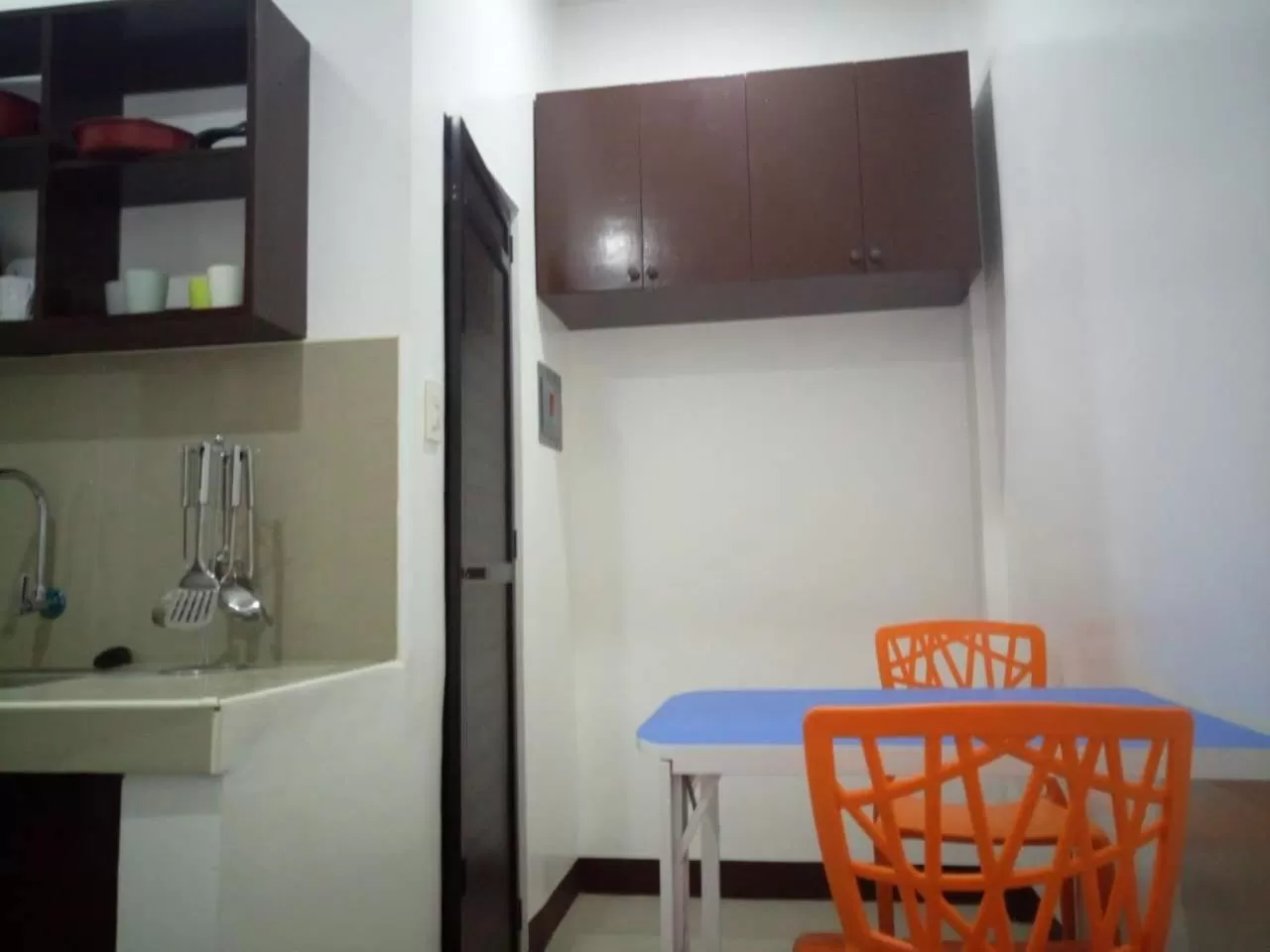 Seating area in Clark-Pad Inn, Angeles City