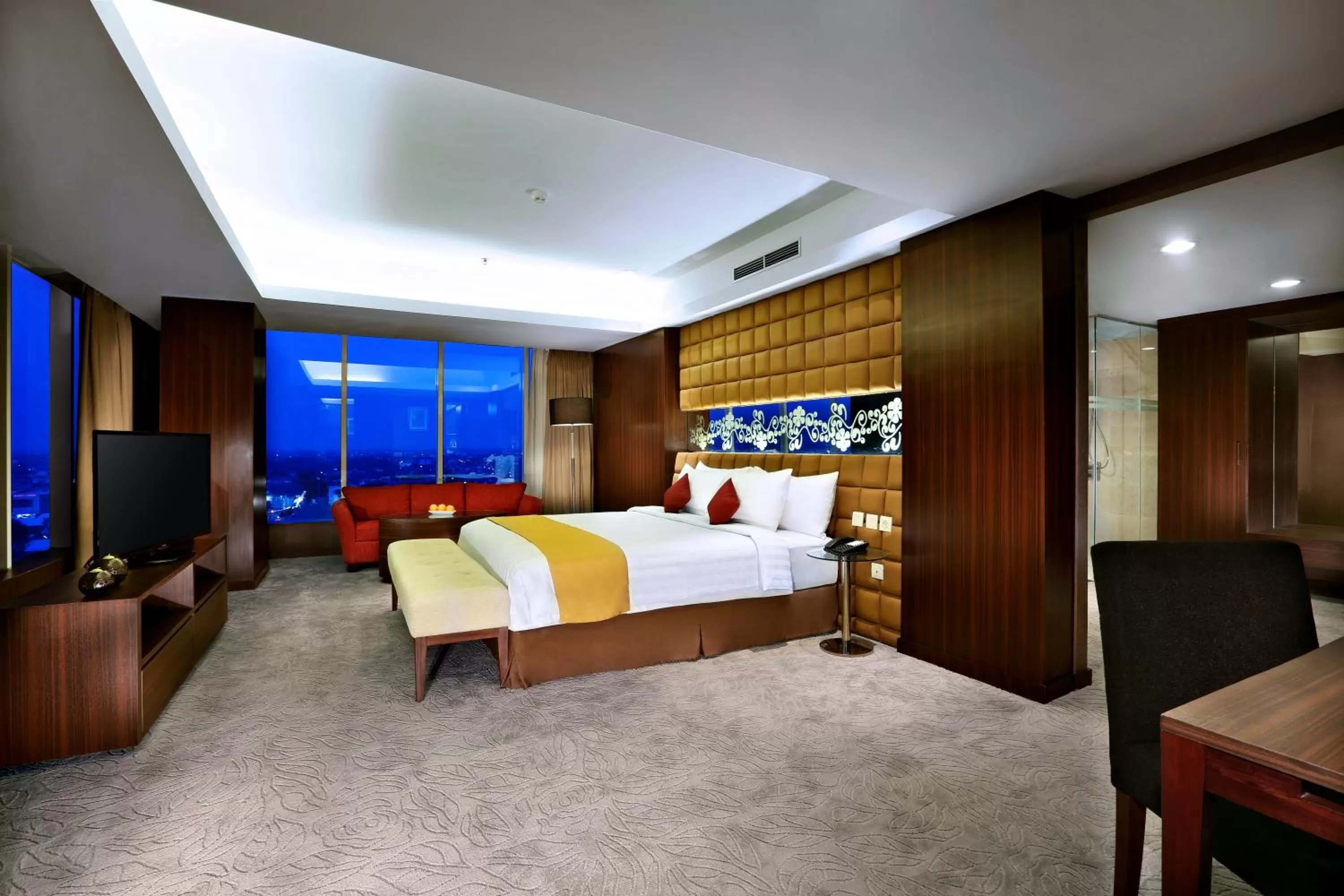 Bedroom, Bed in Aston Madiun Hotel & Conference Center