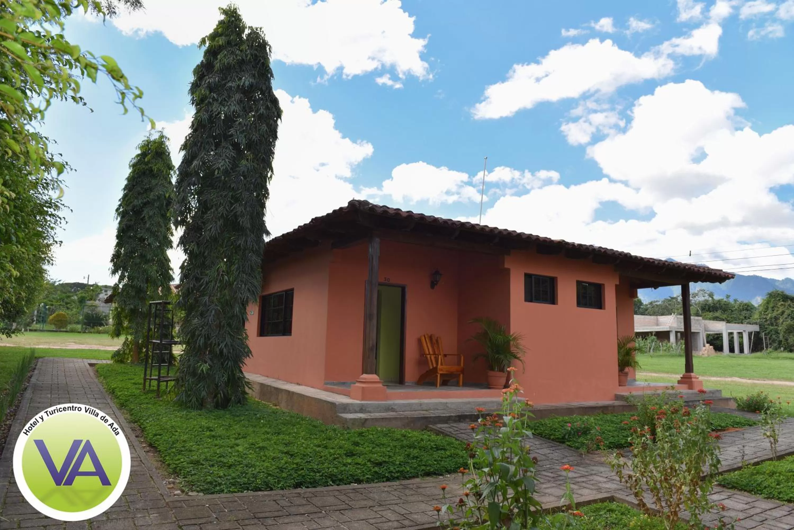 Photo of the whole room in Hotel de Campo Villa de Ada