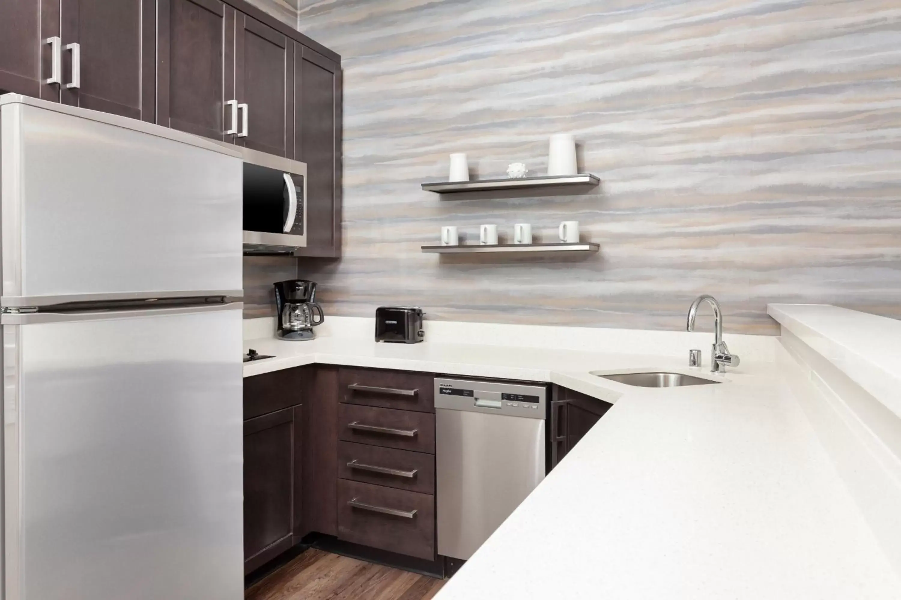 Kitchen or kitchenette, Kitchen/Kitchenette in Residence Inn Livermore