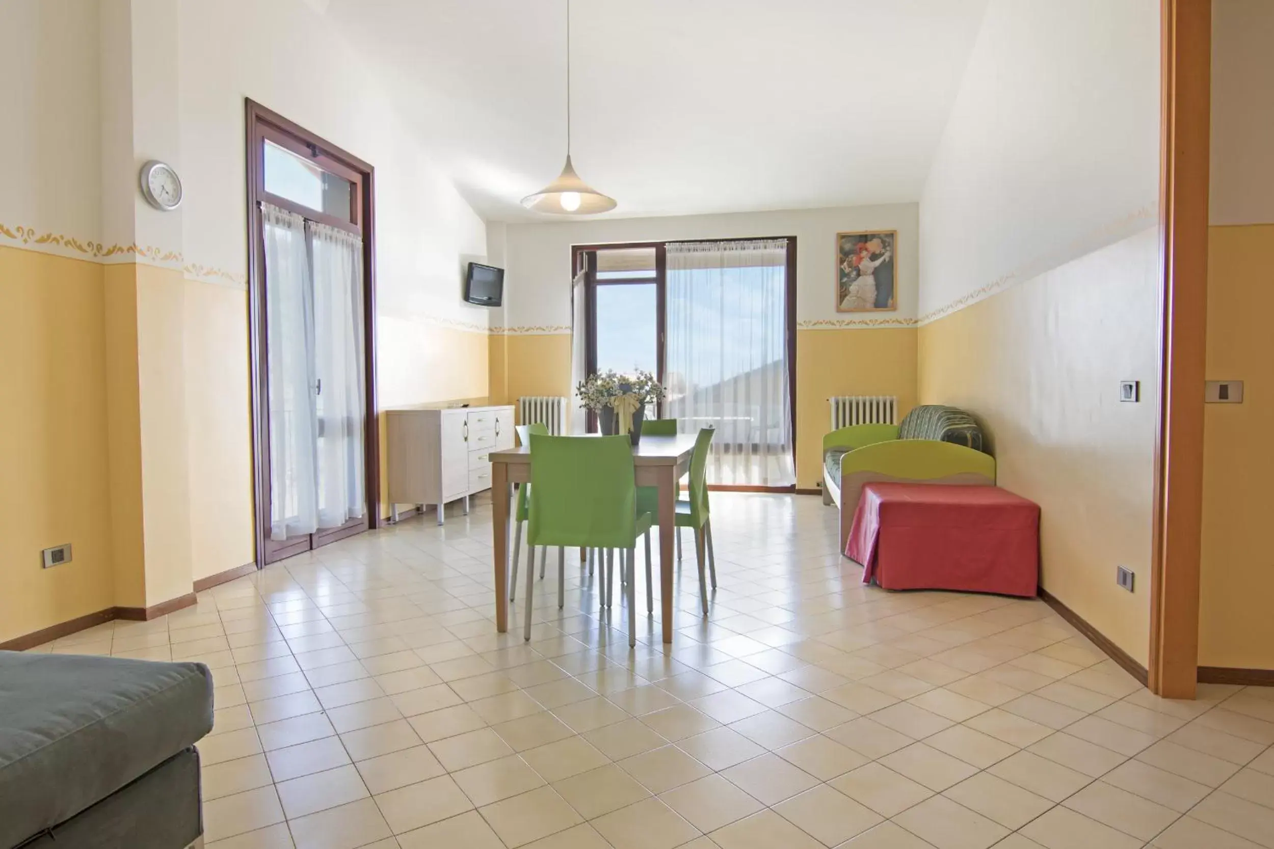 Living room, Dining Area in Residence Uliveto