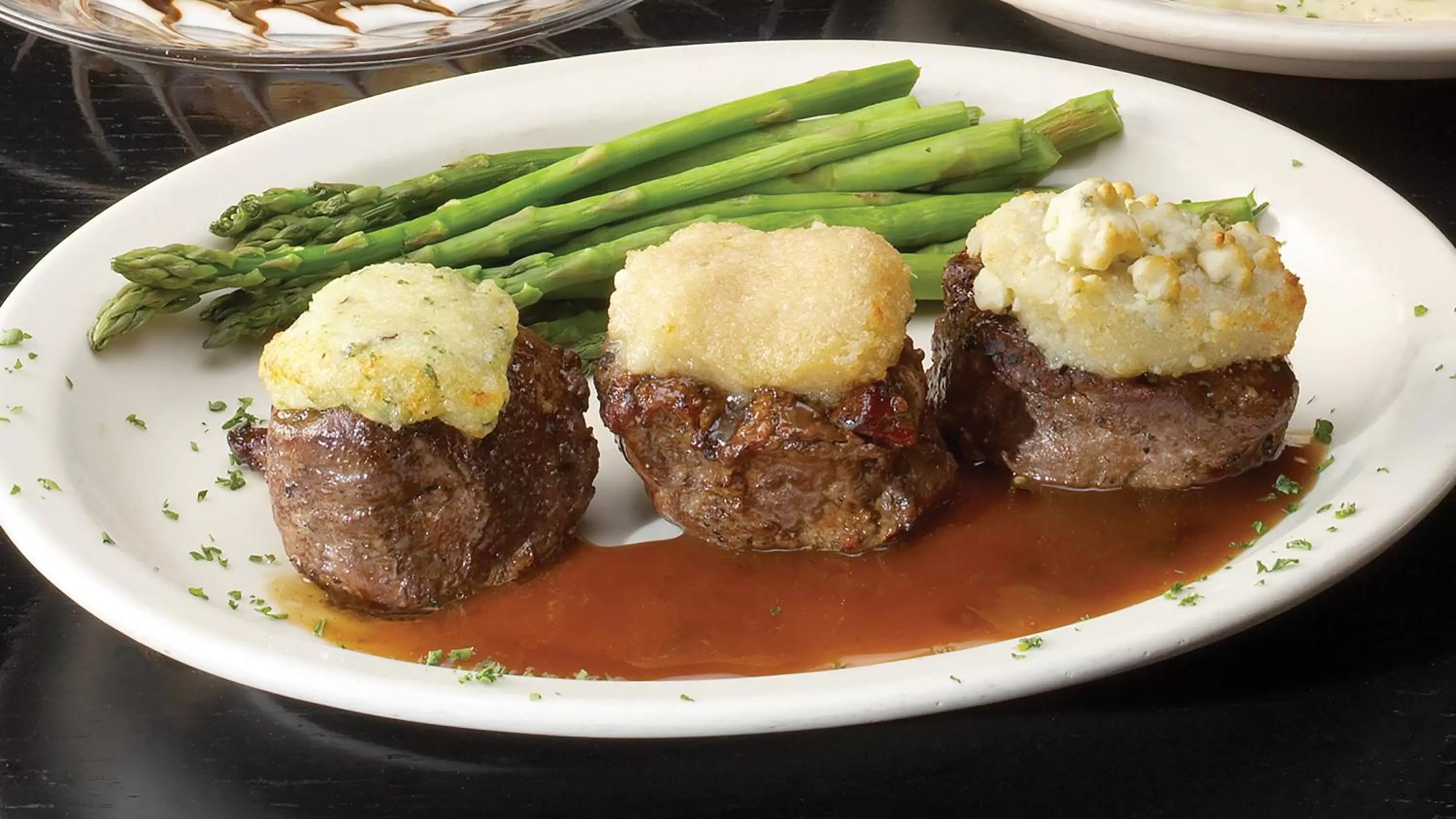 Restaurant/places to eat in Holiday Inn Cincinnati North West Chester by IHG