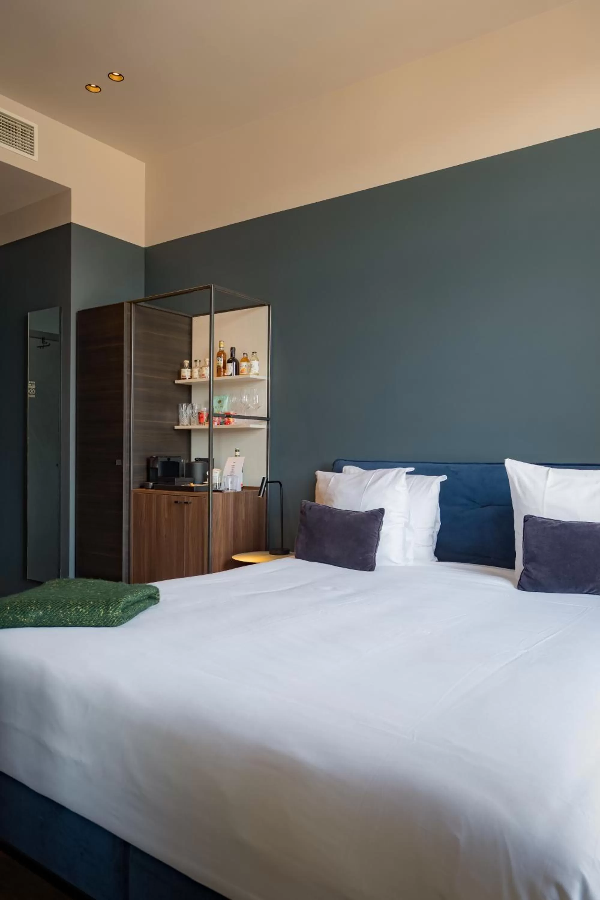 Bedroom, Bed in U Eat & Sleep Antwerp