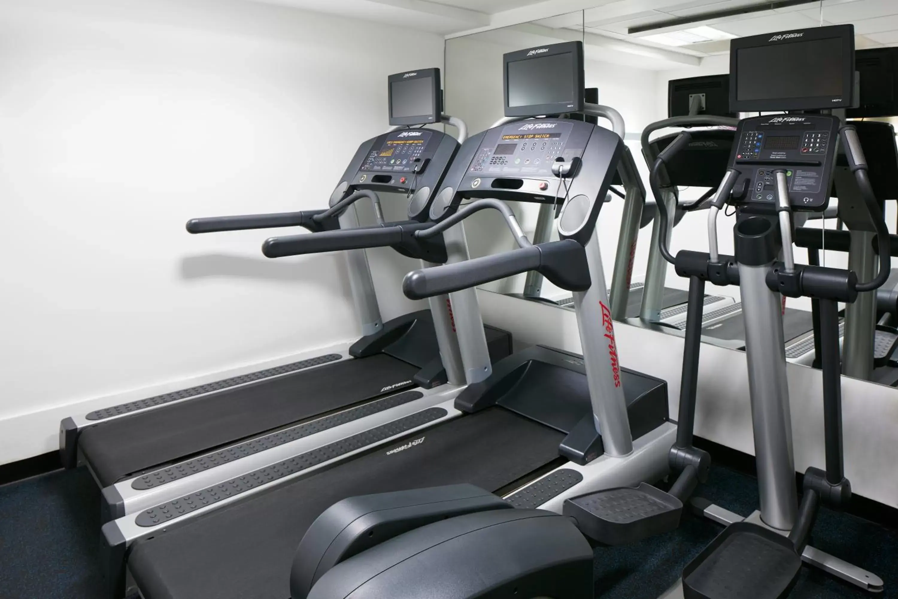 Fitness centre/facilities, Fitness Center/Facilities in Club Quarters Hotel Covent Garden Holborn, London