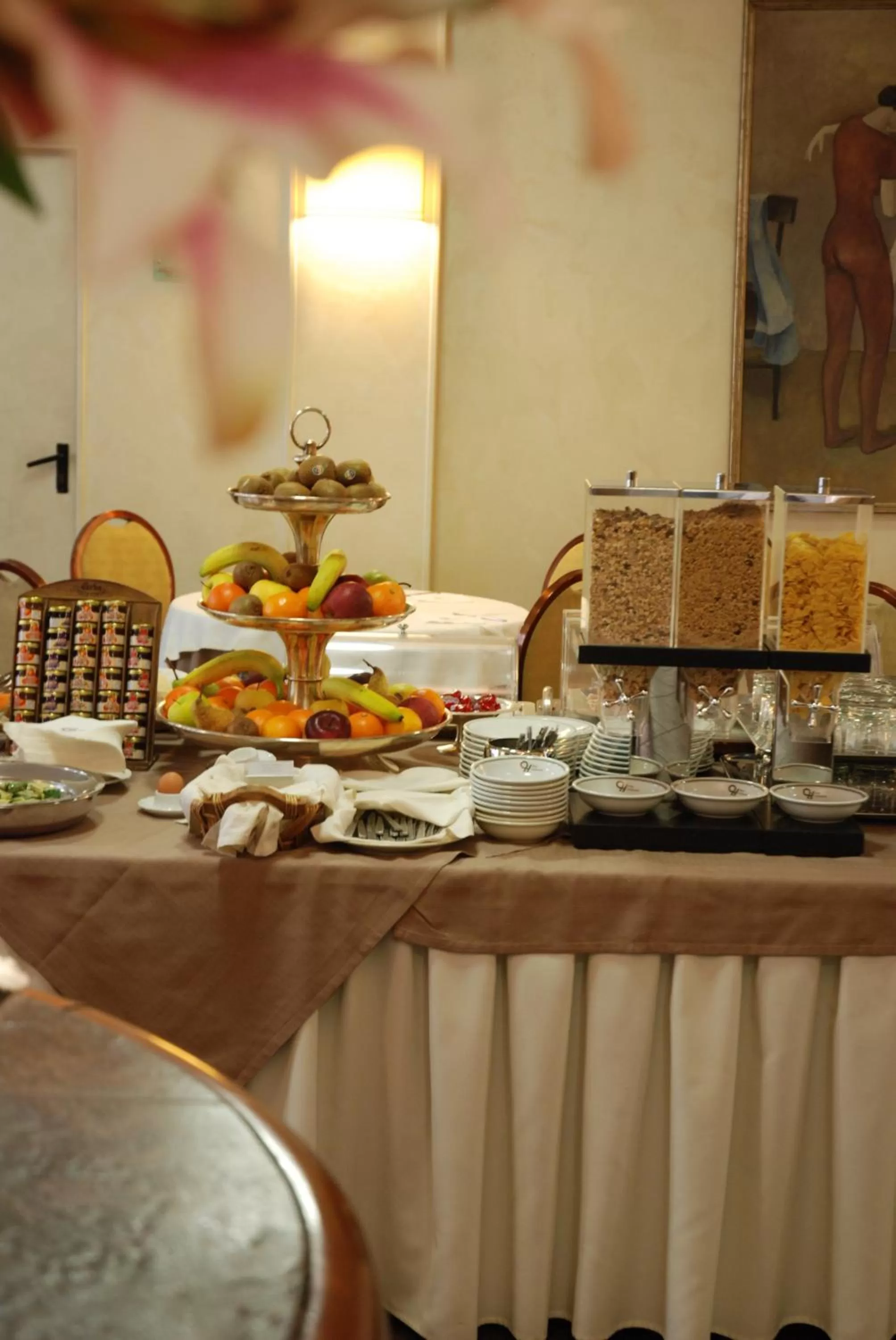 Restaurant/places to eat in Hotel Continental Brescia