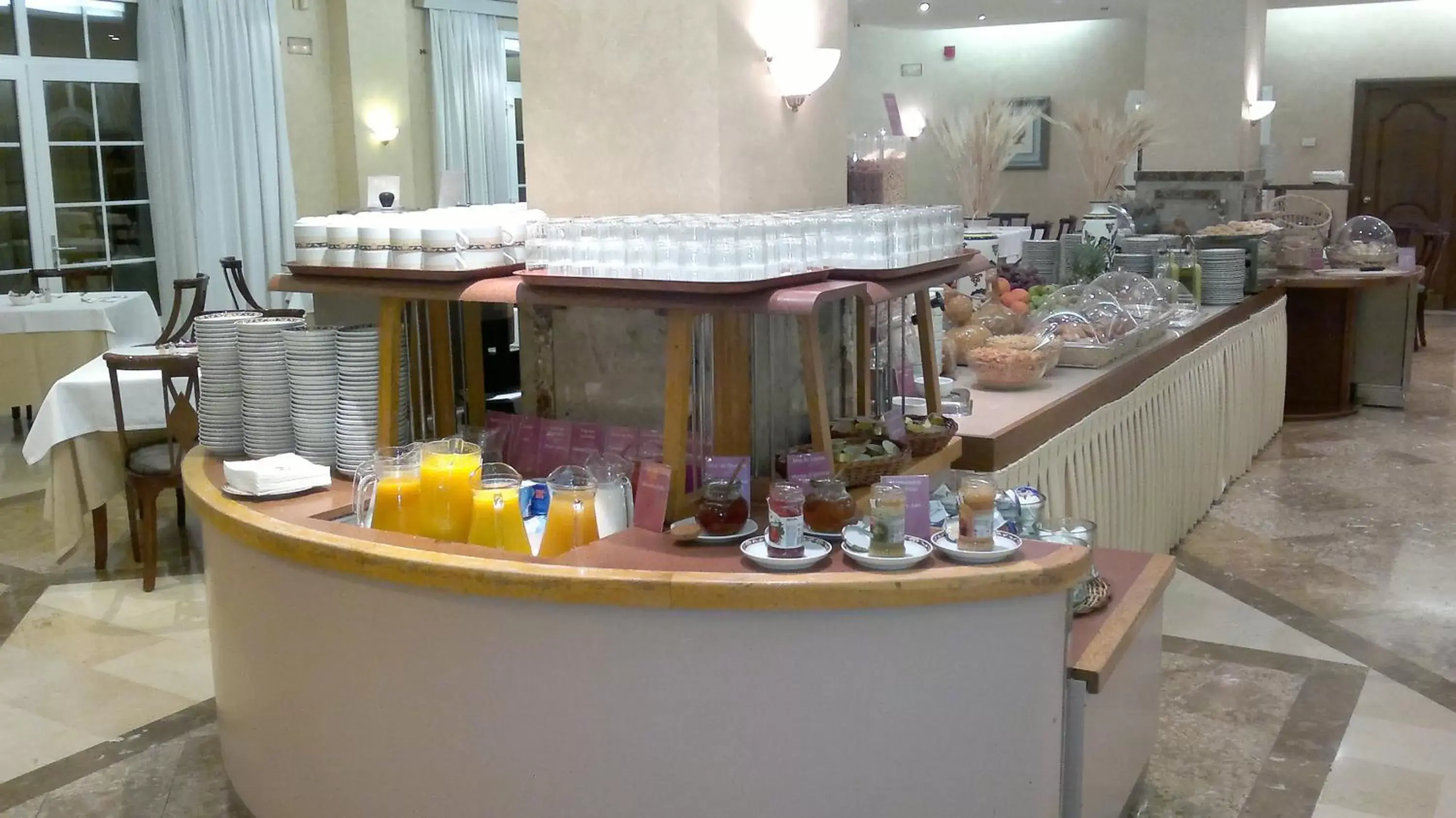 Buffet breakfast in Hotel de Los Faroles