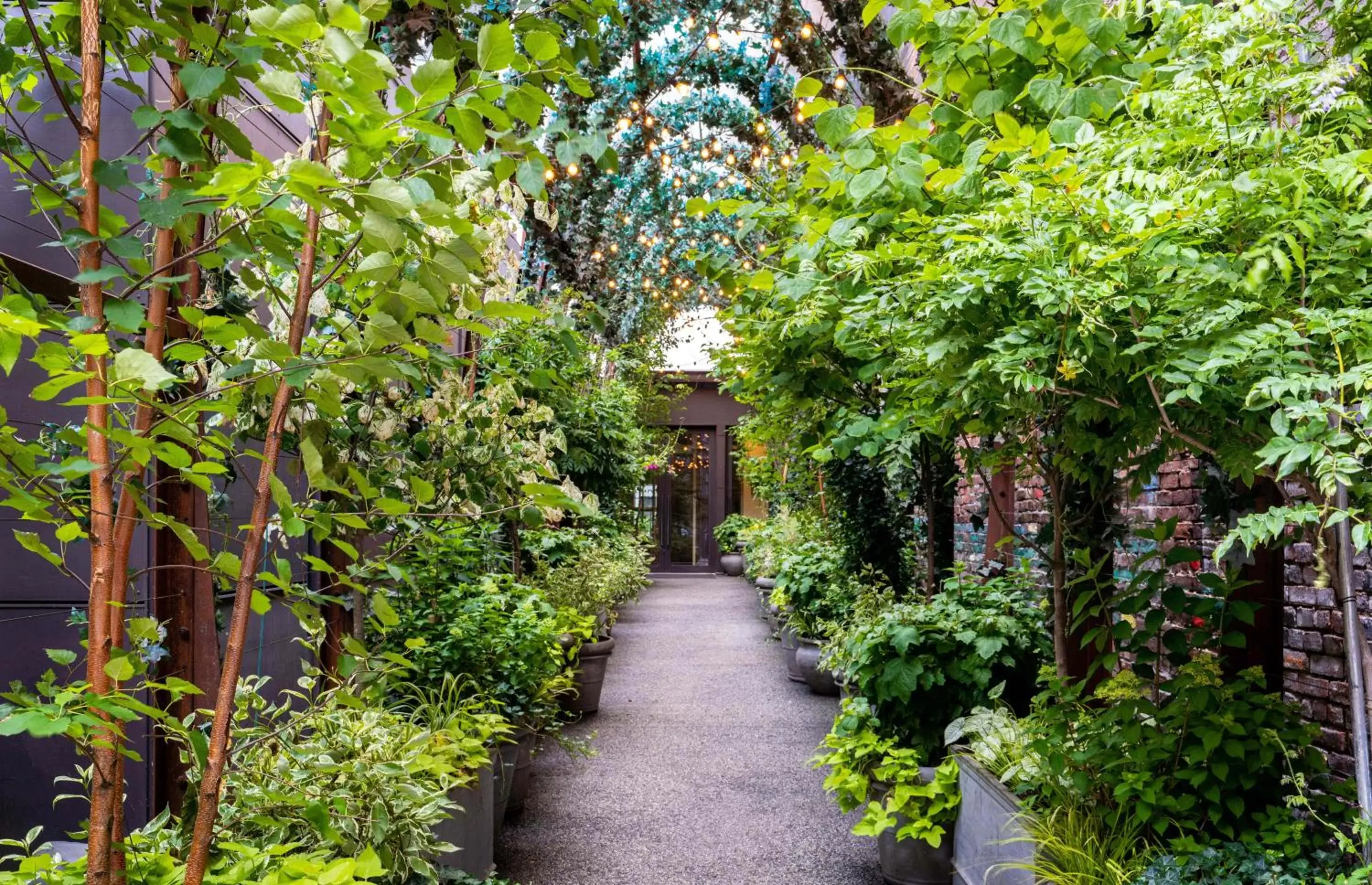 Facade/entrance in NoMo SoHo Facade/entrance in NoMo SoHo