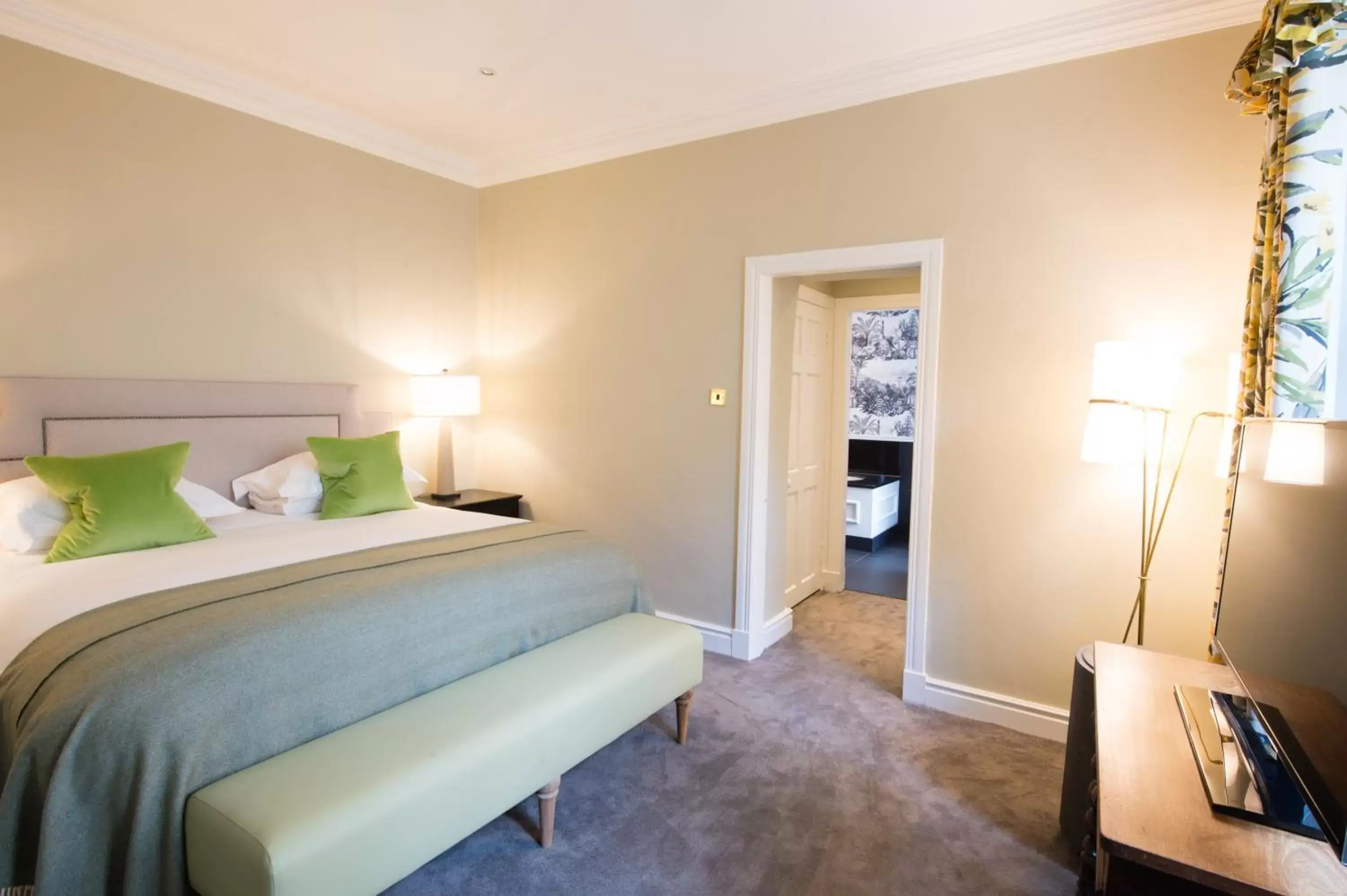Bedroom, Bed in One Devonshire Gardens a Hotel Du Vin