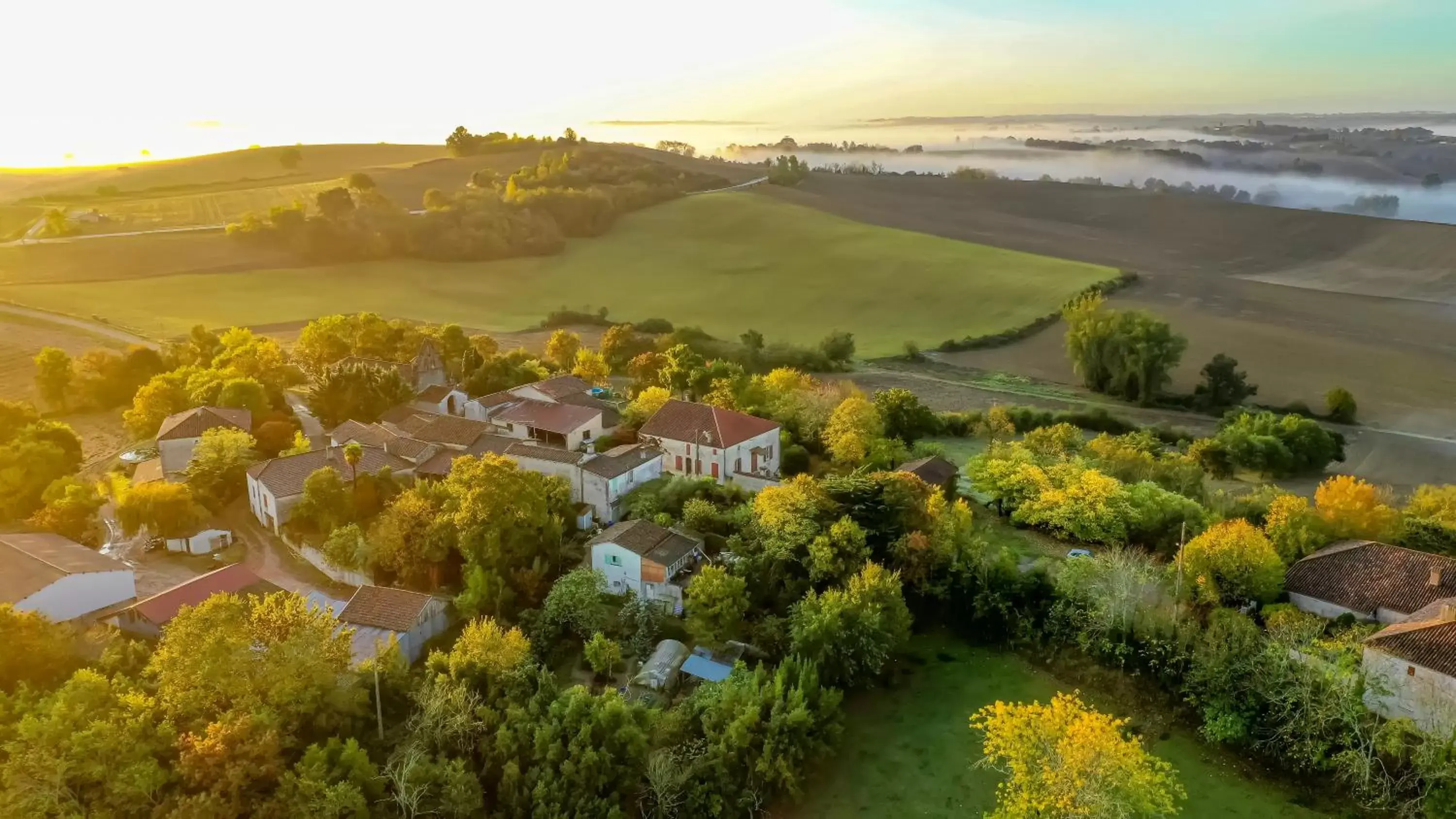 Natural landscape, Bird's-eye View in Barbonvielle Astaffort