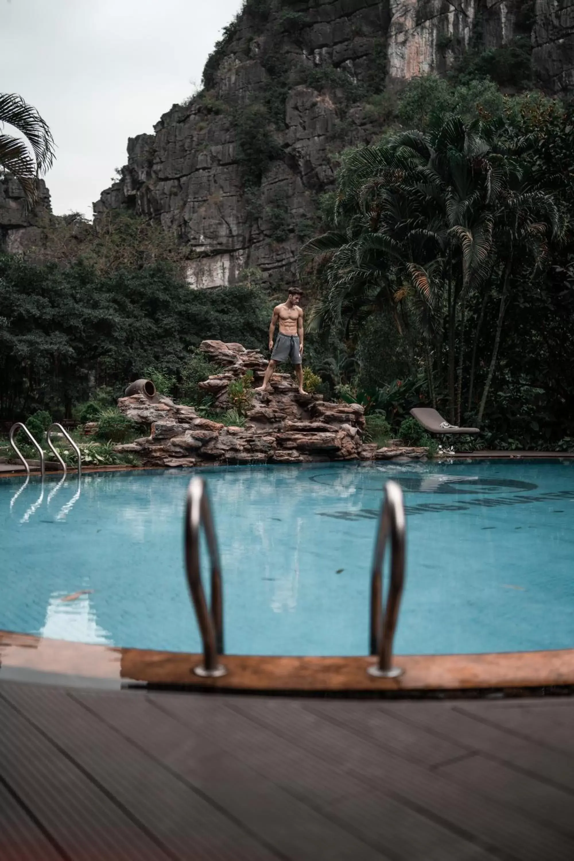 Swimming Pool in Mua Caves Ecolodge (Hang Mua)