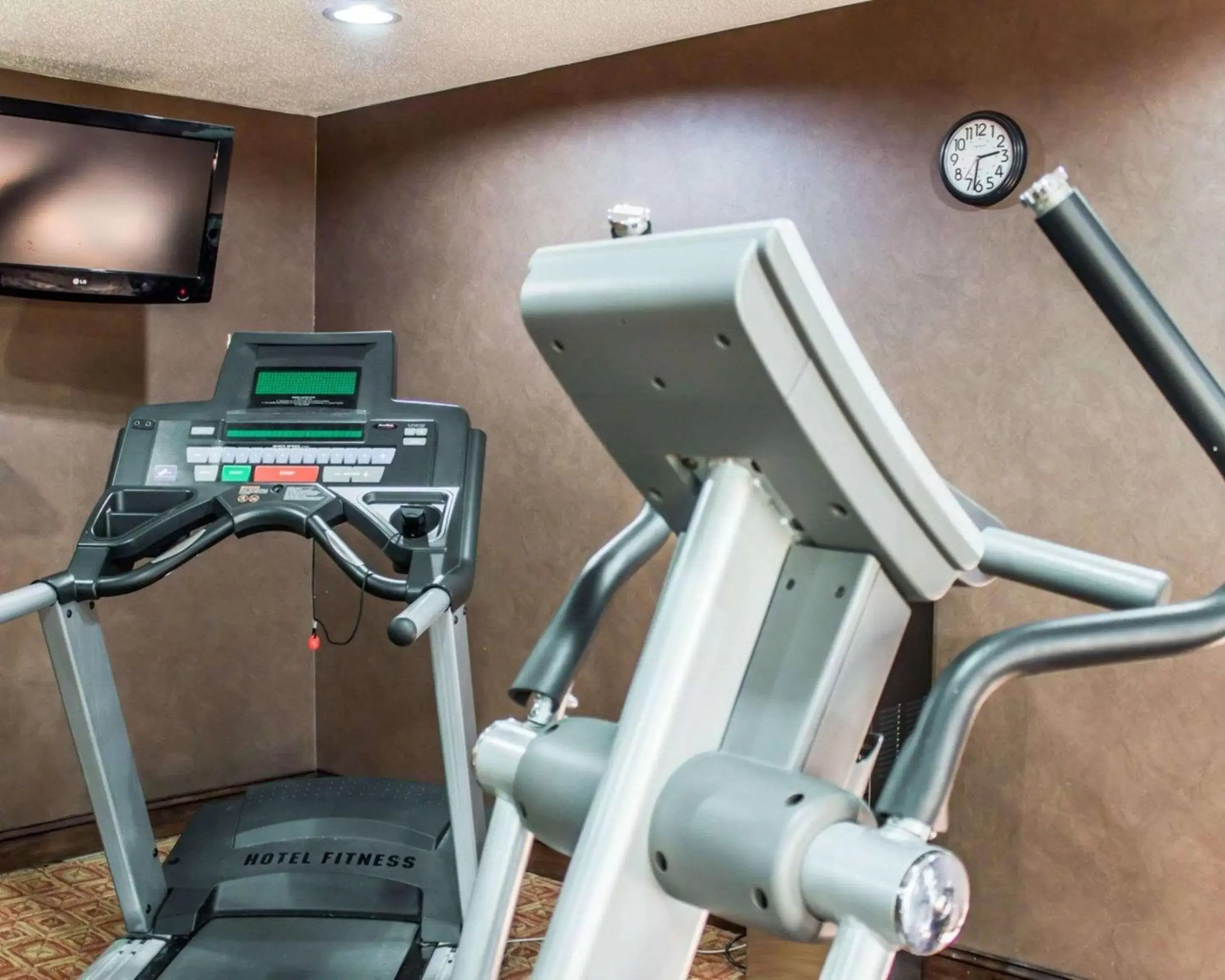 Fitness centre/facilities, Fitness Center/Facilities in Quality Inn Raleigh Downtown